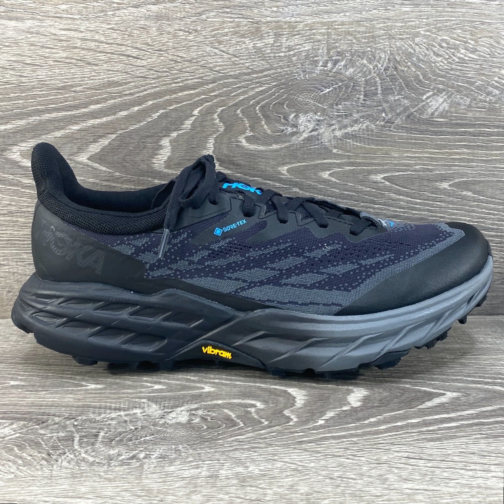 Vintage HOKA One Mens Speedgoat 5 GTX Spike Gore Tex Black Vibram 1133550 NEW Size ONE SIZE - 2 Thumbnail