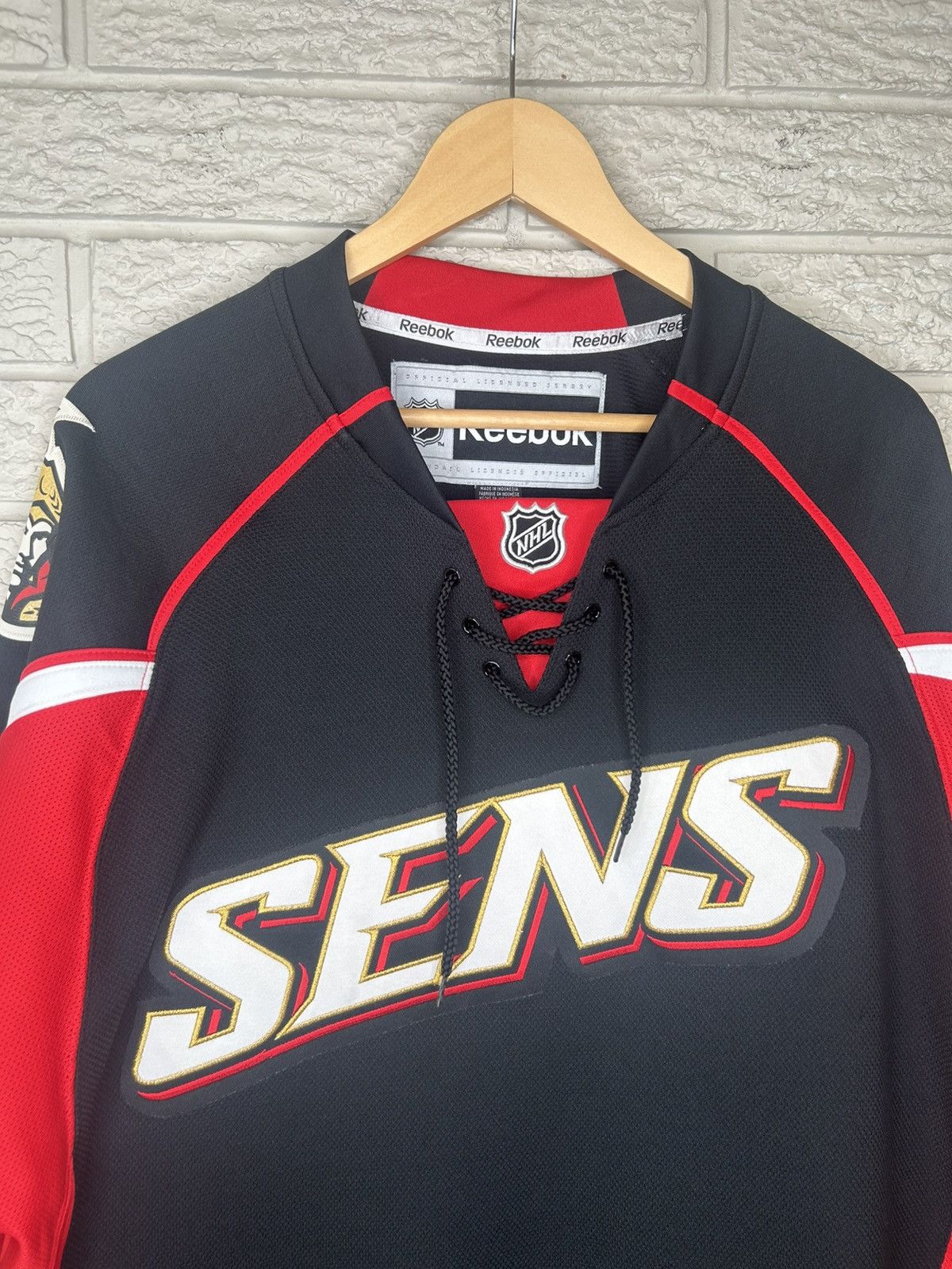 Reebok Reebok Ottawa Senators Sens Third Jersey Size US L / EU 52-54 / 3 - 3 Thumbnail