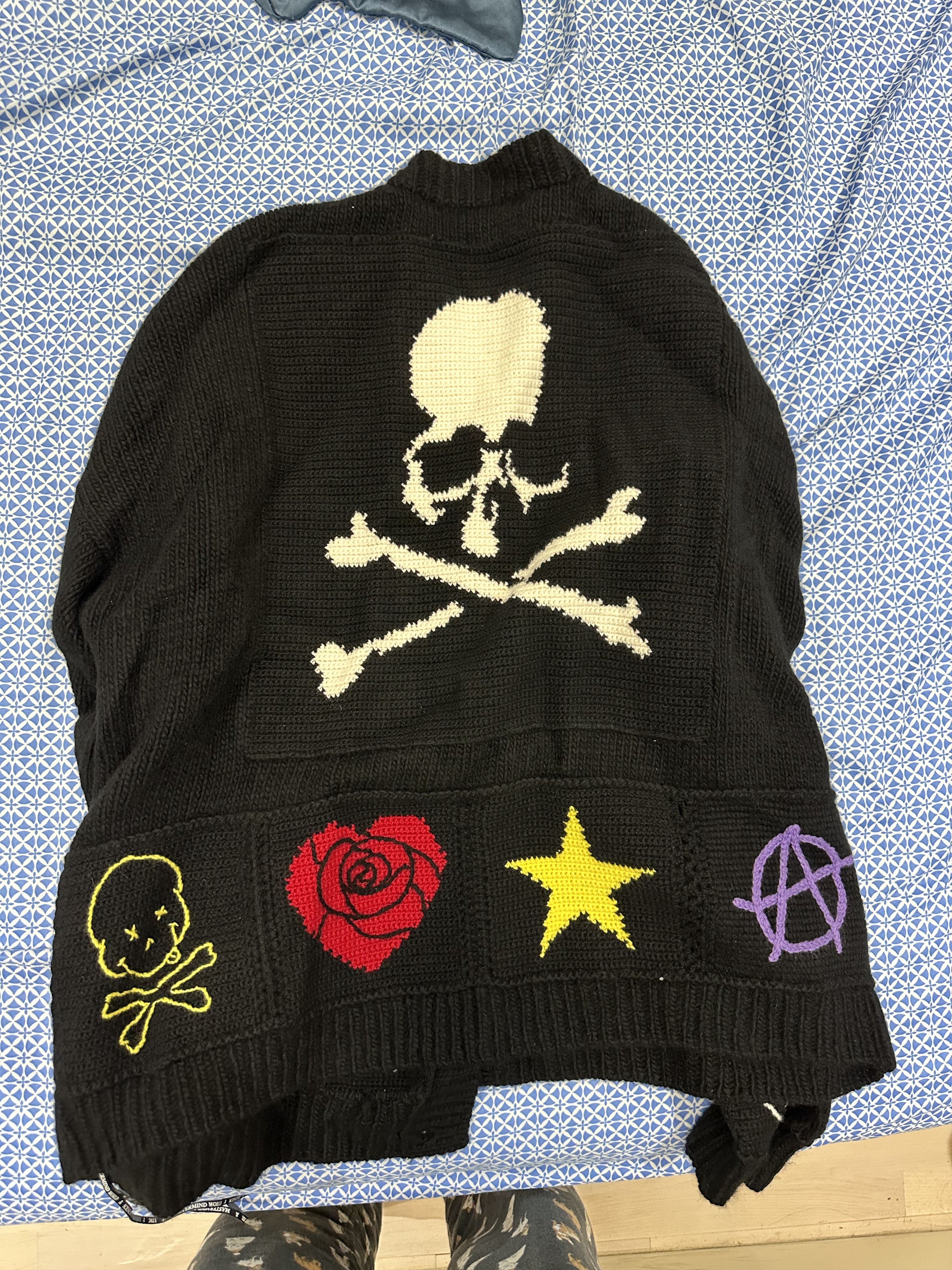Mastermind Japan Mastermind Japan - Cashmere Skull Cardigan Size US L / EU 52-54 / 3 - 10 Thumbnail