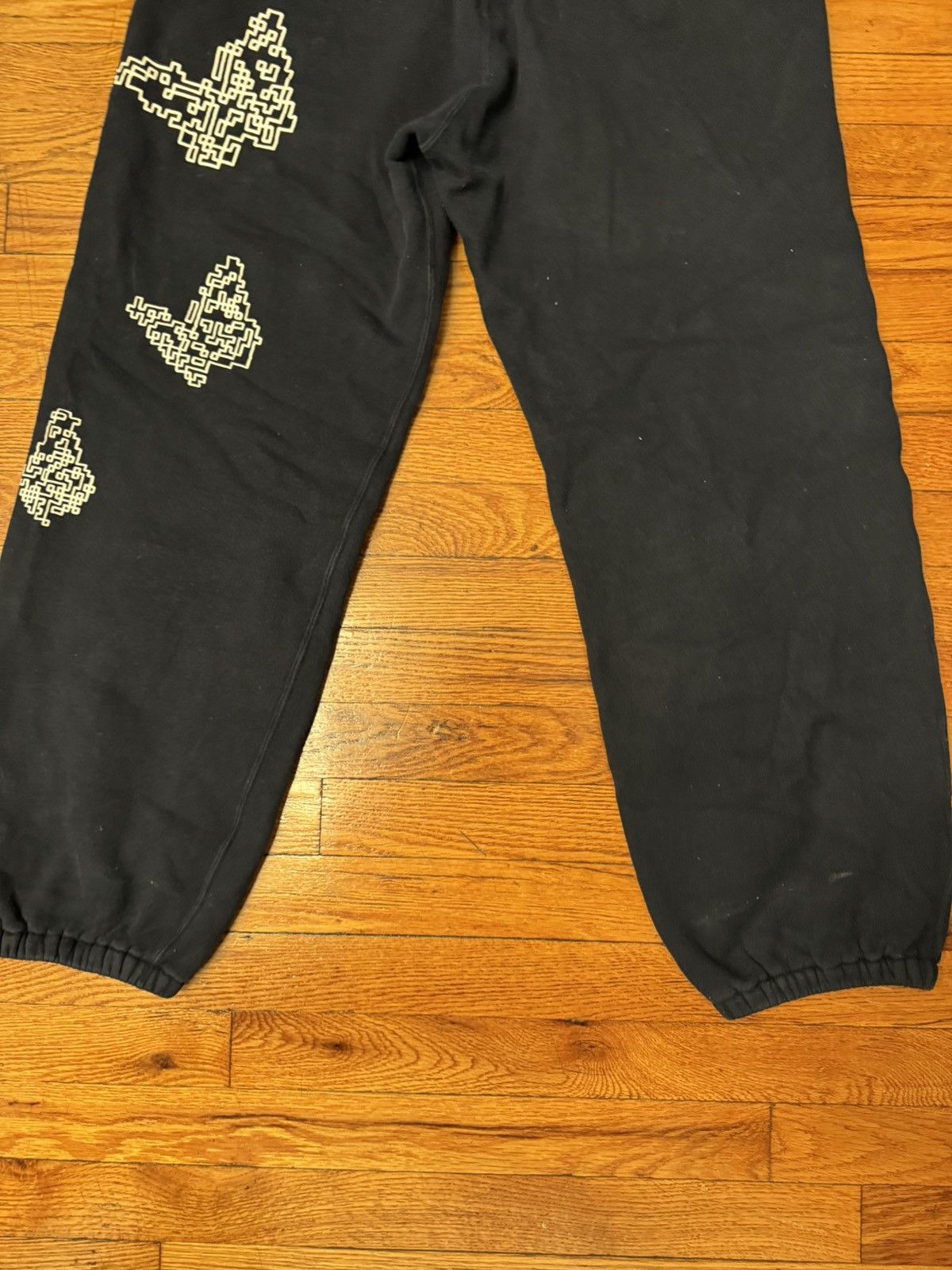 HIDDEN × Needles Needles Hidden NY Pixel Butterfly Sweatpants in Navy Medium Size US 34 / EU 50 - 7 Thumbnail