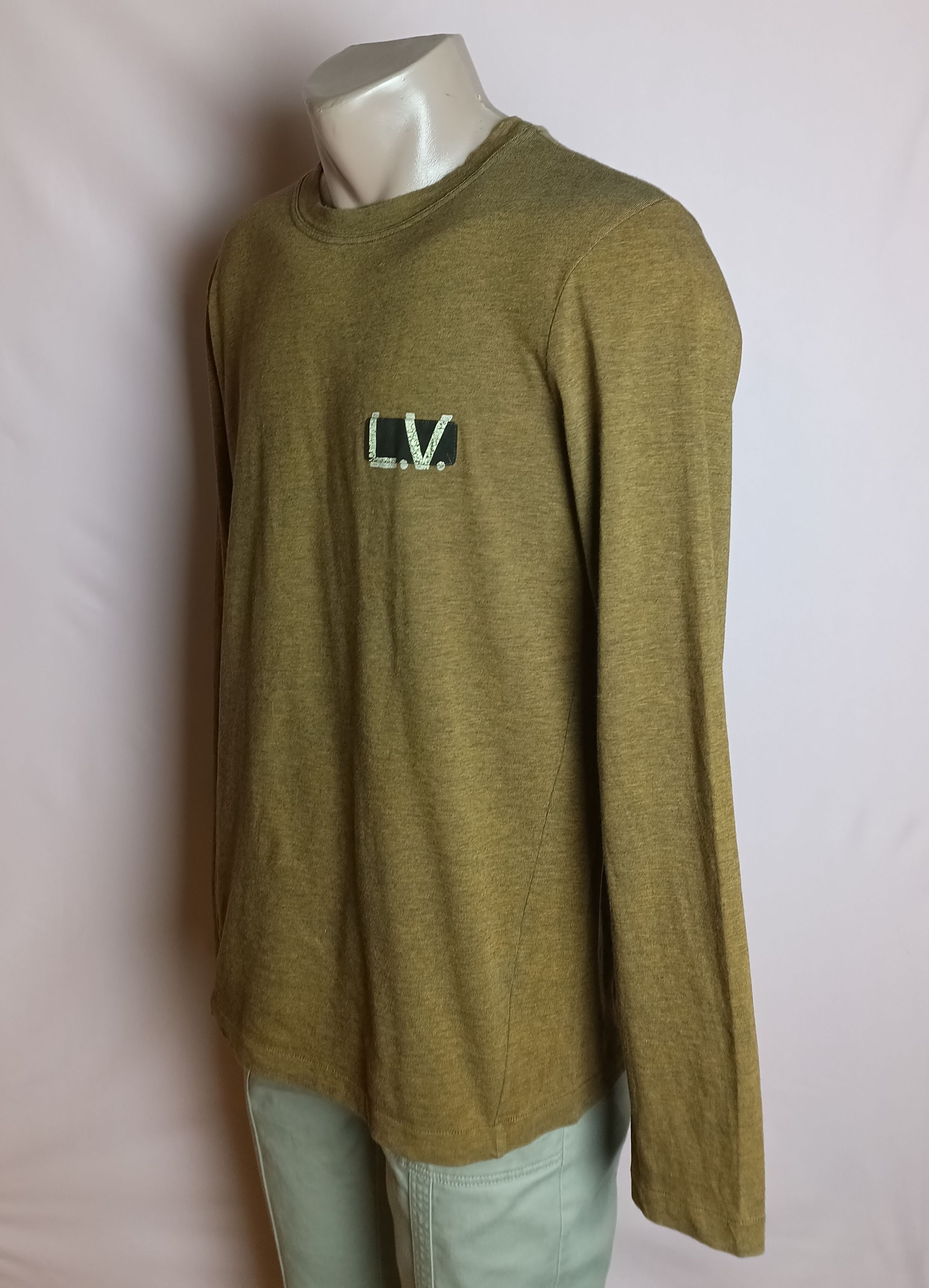 Louis Vuitton Louis Vuitton Print LV Logo Knit Long sleeve T-shirt Sz M Size US M / EU 48-50 / 2 - 4 Thumbnail