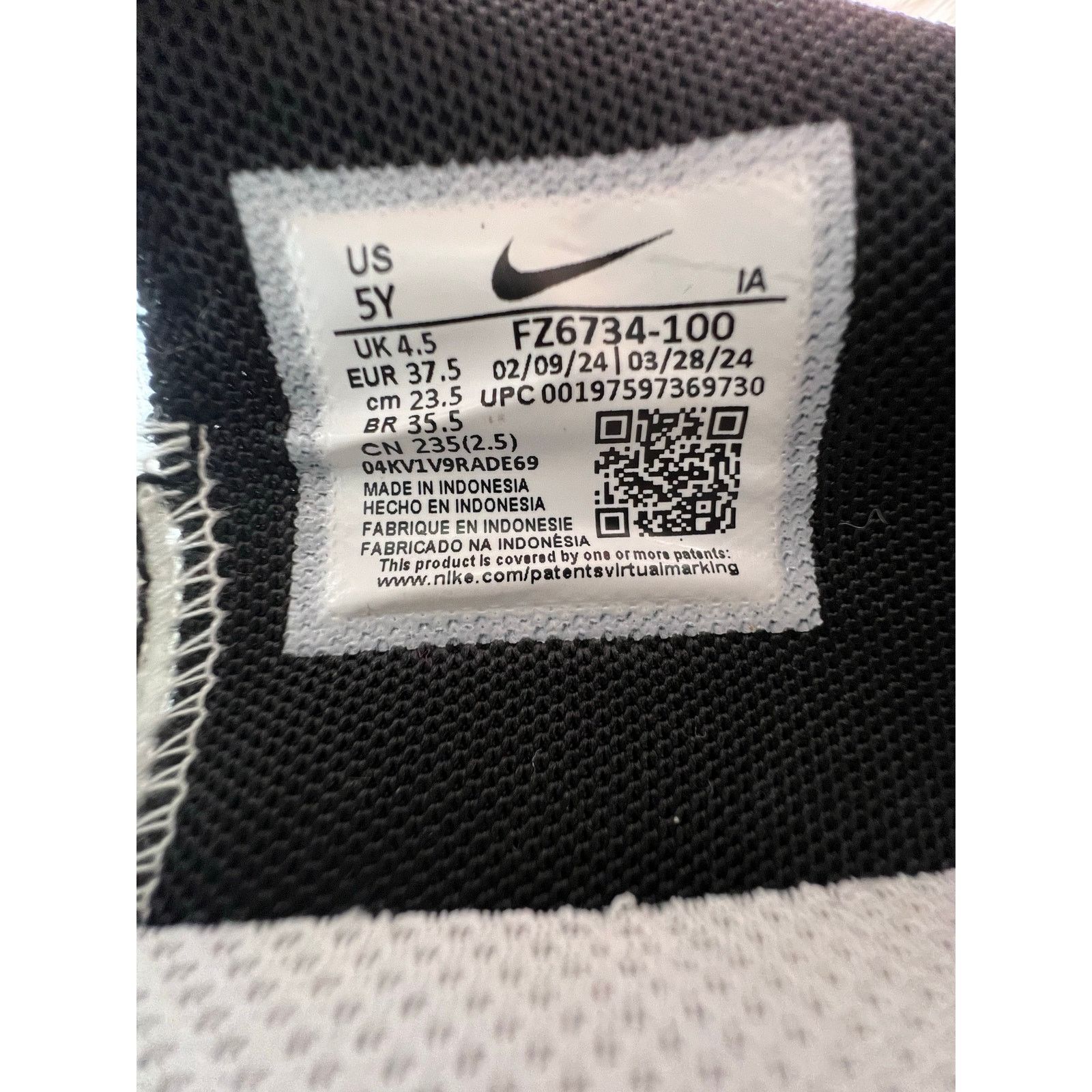 Nike Nike Giannis Immortality 4 (GS) “Championship” size 5Y Size US 5 / EU 37 - 6 Thumbnail