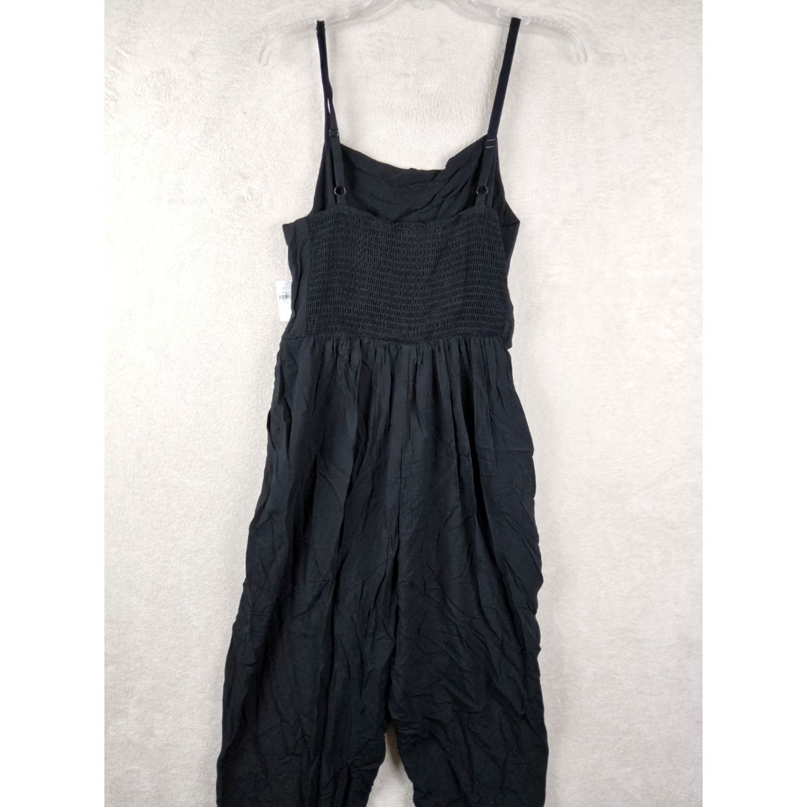Old Navy Old Navy Romper L Black Lightweight Sleeveless Women's Size 36" / US 14 / IT 50 - 4 Thumbnail