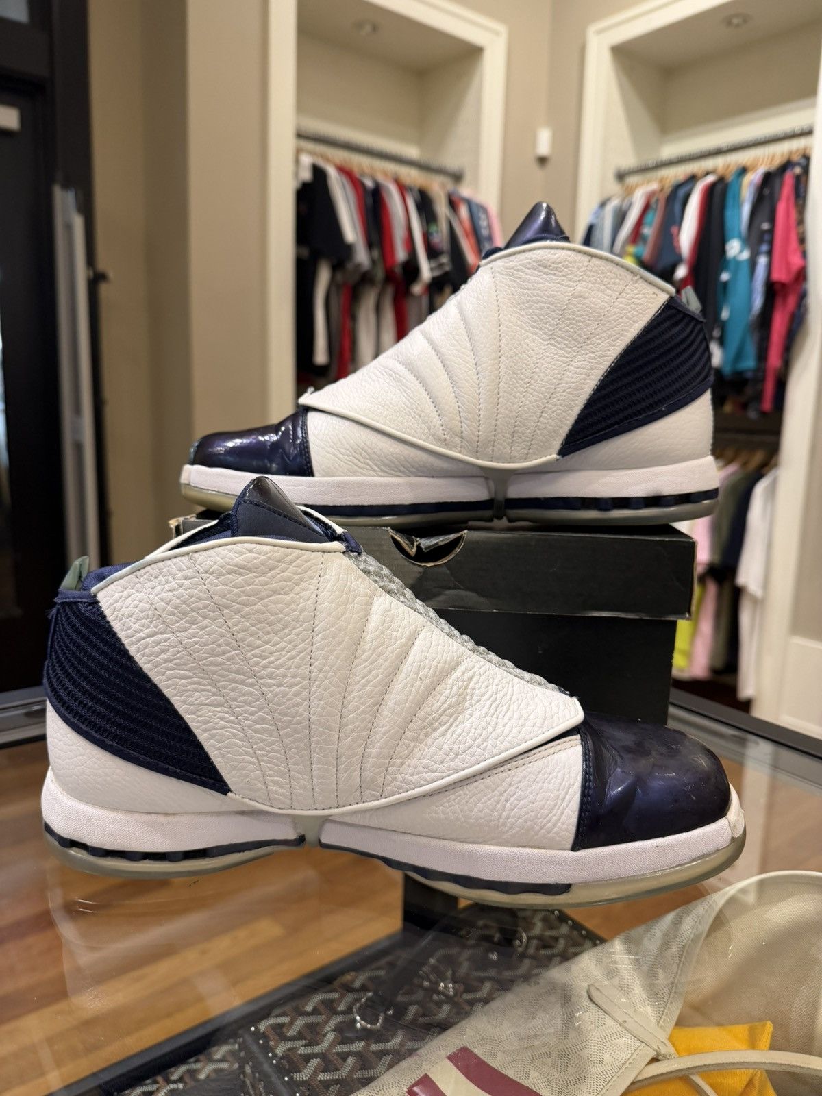 Jordan Brand Jordan 15 Retro ‘Midnight Navy’ Size US 10.5 / EU 43-44 - 2 Thumbnail