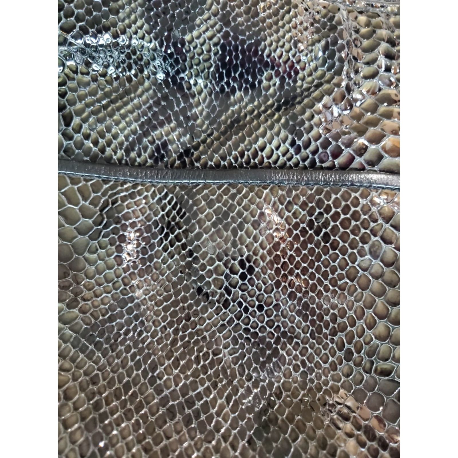 Brighton VINTAGE Brighton Shoulder Bag Brown Green Snakeskin Pattern w/ Heart Charm, Patent Leather, Medium, Women Size ONE SIZE - 7 Thumbnail