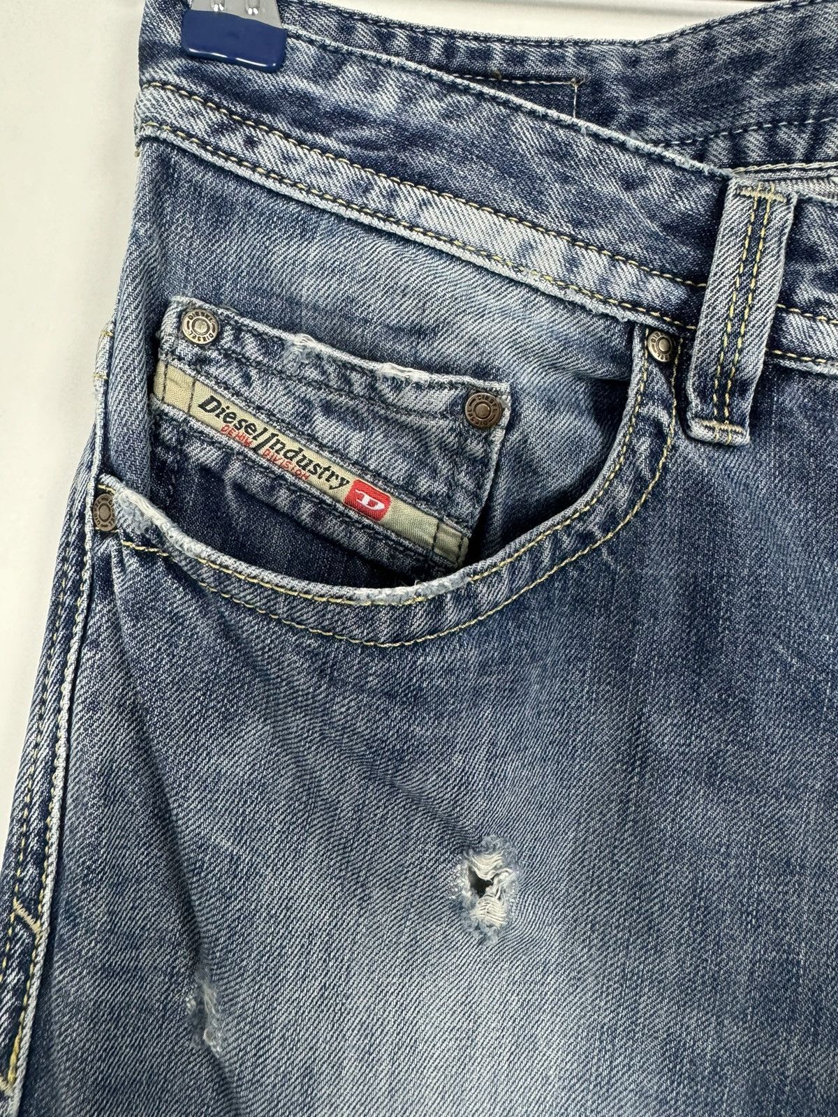 Diesel Crazy Vintage Y2K Diesel Thavar Skinny Destroyed Denim Jeans Size US 31 - 7 Thumbnail