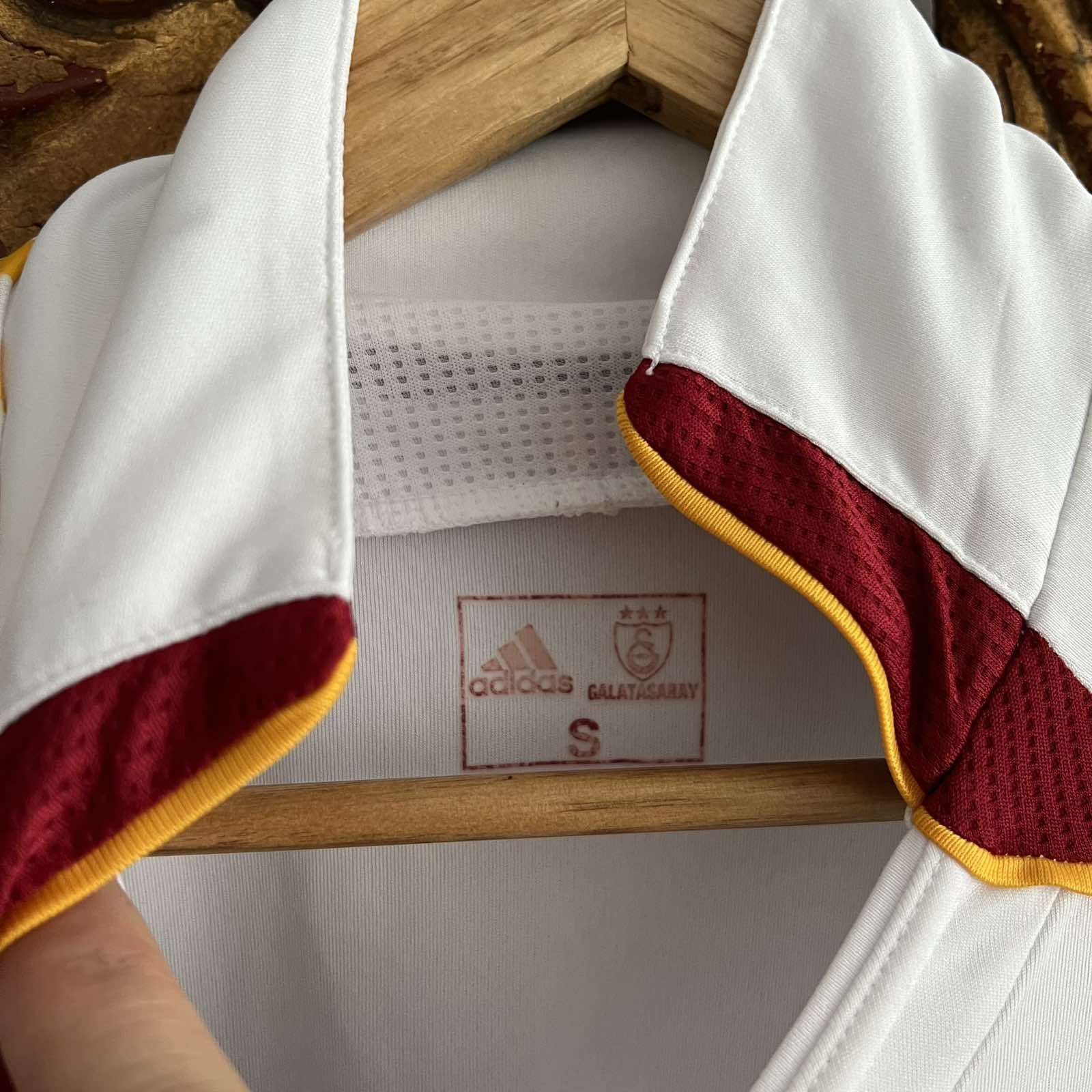 Adidas × Vintage Vintage Adidas Galatasaray Soccer Jersey Y2K 2006 Knit Sz S Size US S / EU 44-46 / 1 - 5 Thumbnail