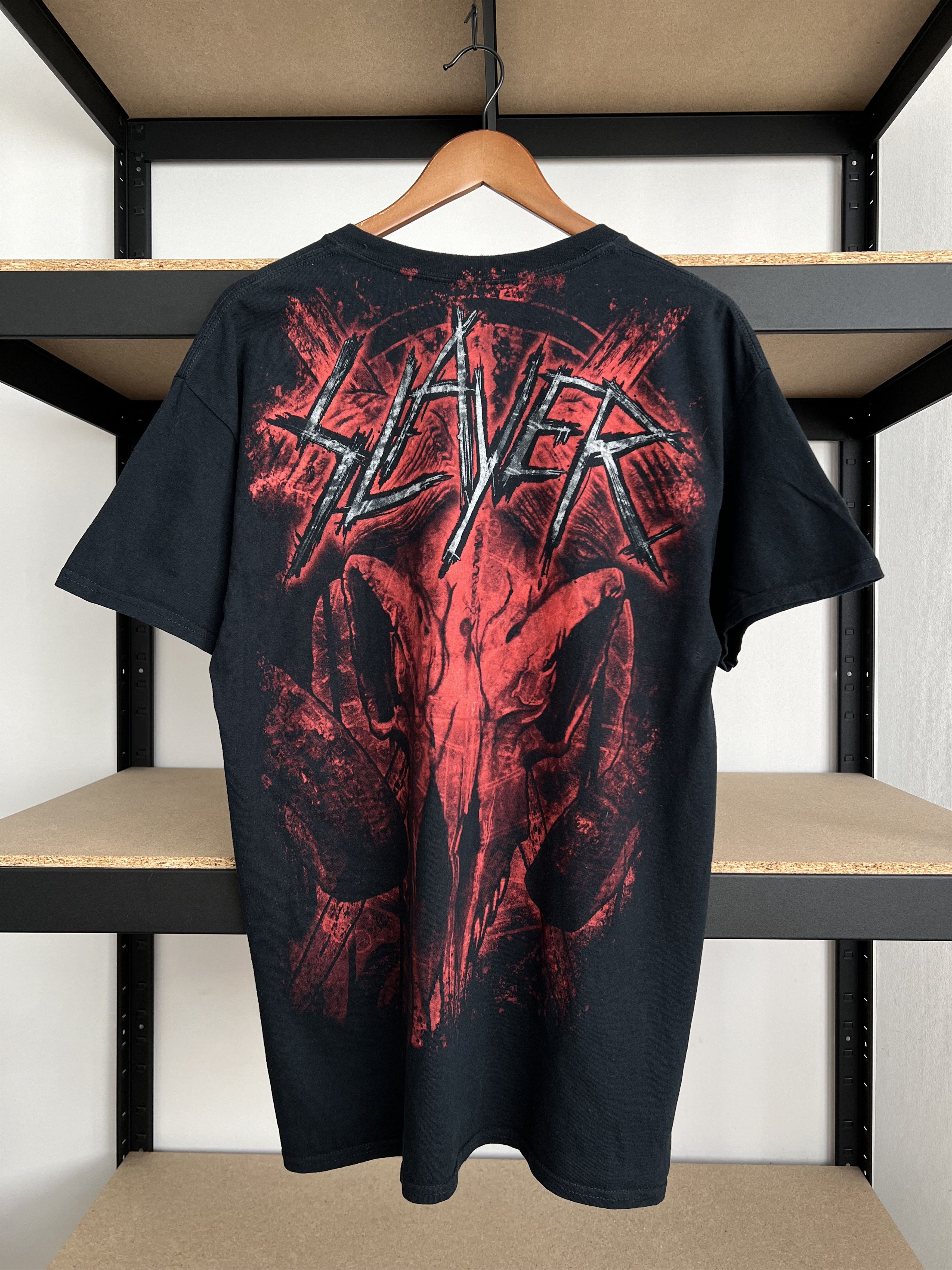 Band Tees Vintage 2000s Slayer Skull Ram AOP Black T-shirt Size US L / EU 52-54 / 3 - 4 Thumbnail