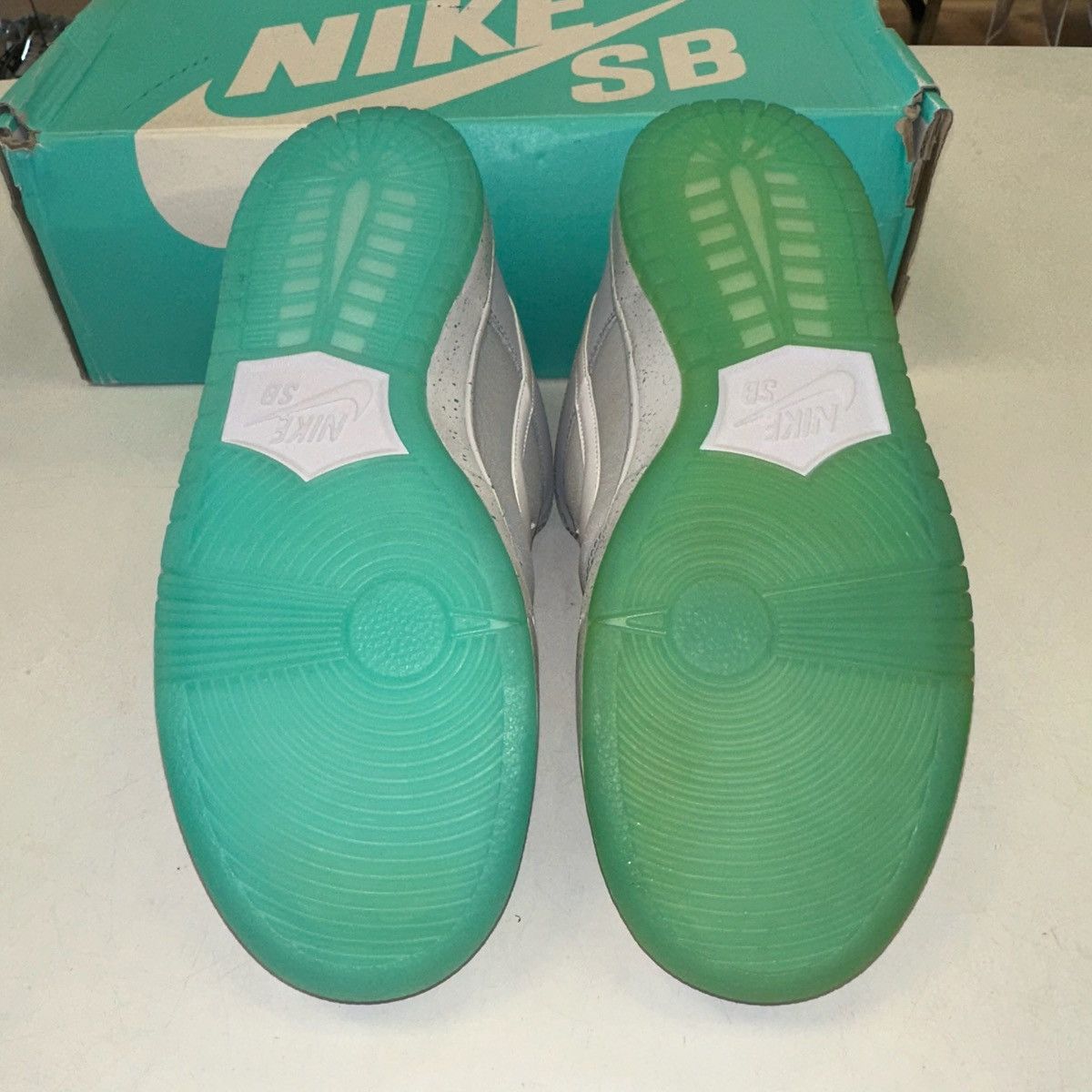 Nike Size 8 - Nike SB Dunk Low Marty McFly - 313170-022 Size US 8 / EU 41 - 5 Thumbnail