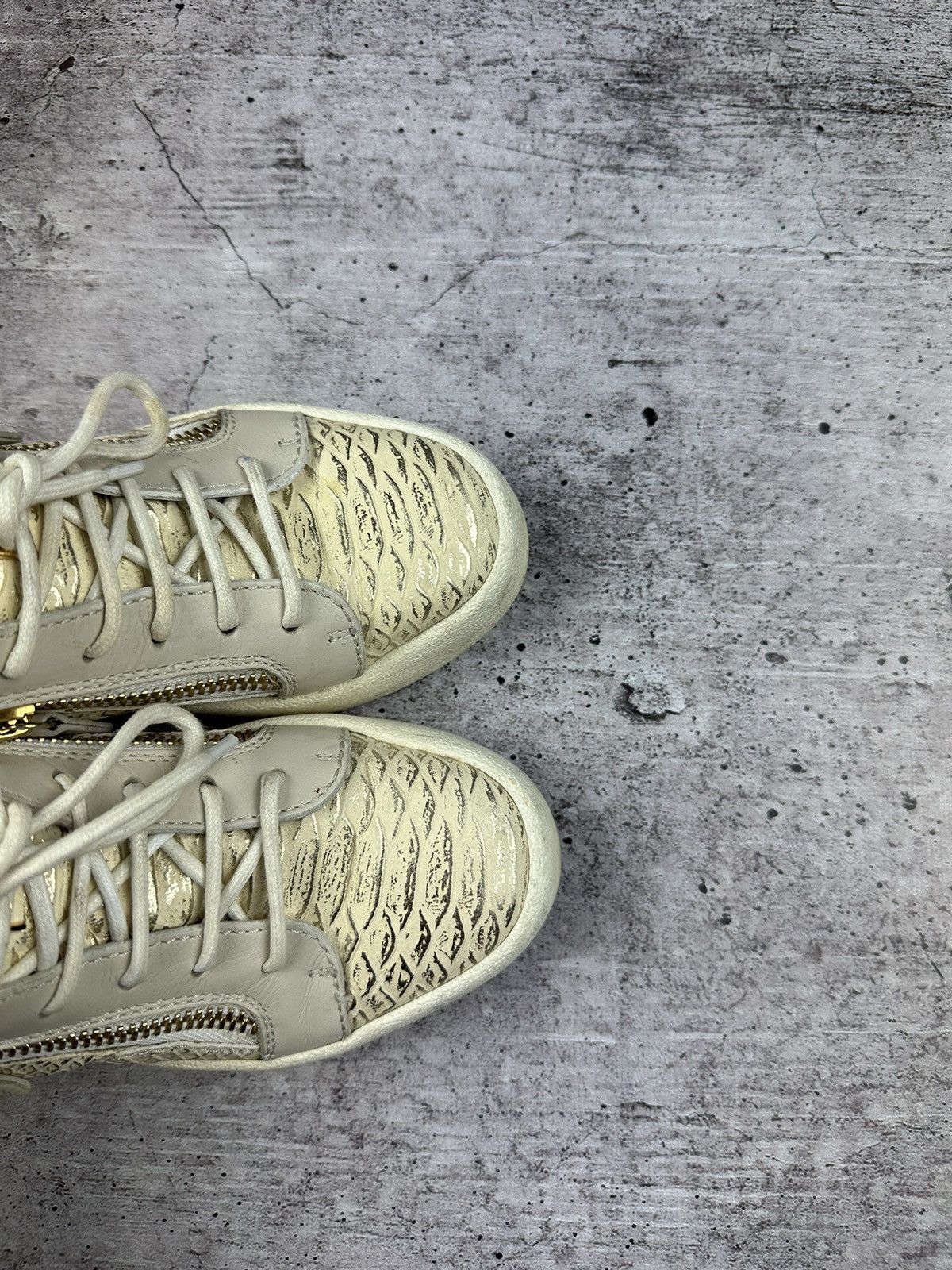 Giuseppe Zanotti Women's Giuseppe Zanotti Leather Sneakers Size US 7.5 / IT 37.5 - 2 Thumbnail