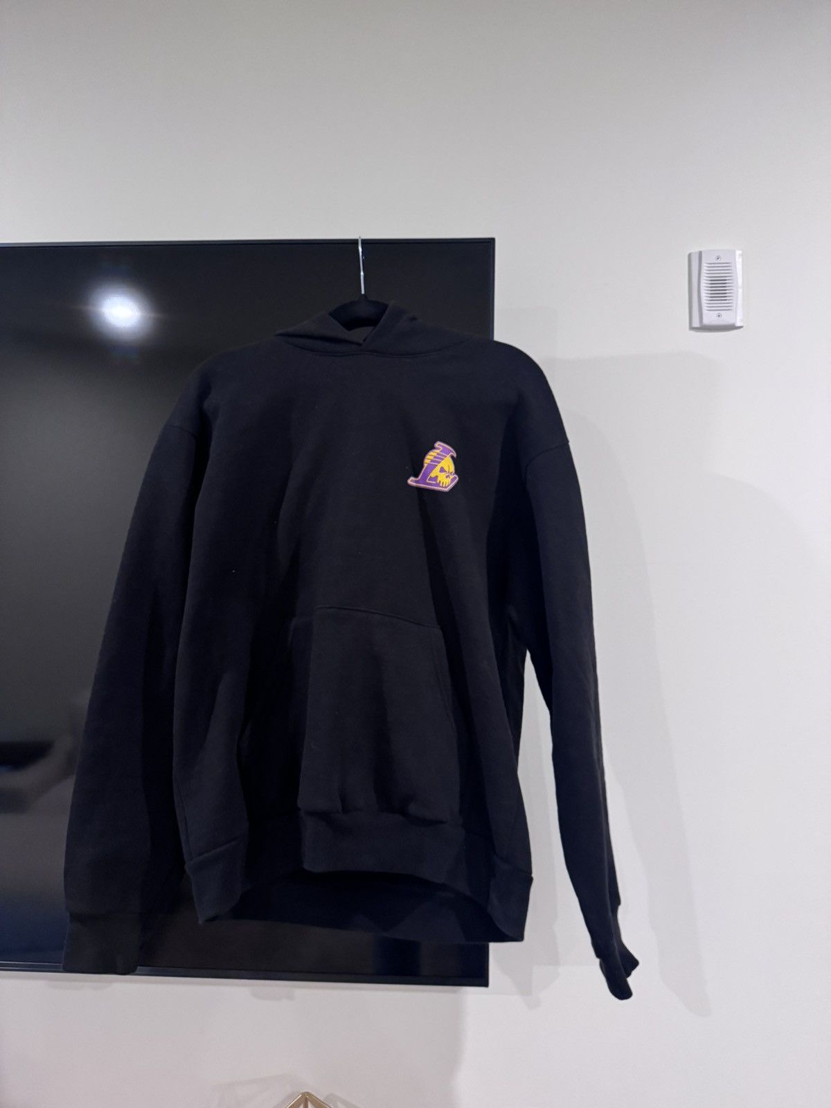 Warren Lotas WARREN LOTAS LEBRON ALT 3 HOODIE Size US M / EU 48-50 / 2 - 2 Thumbnail