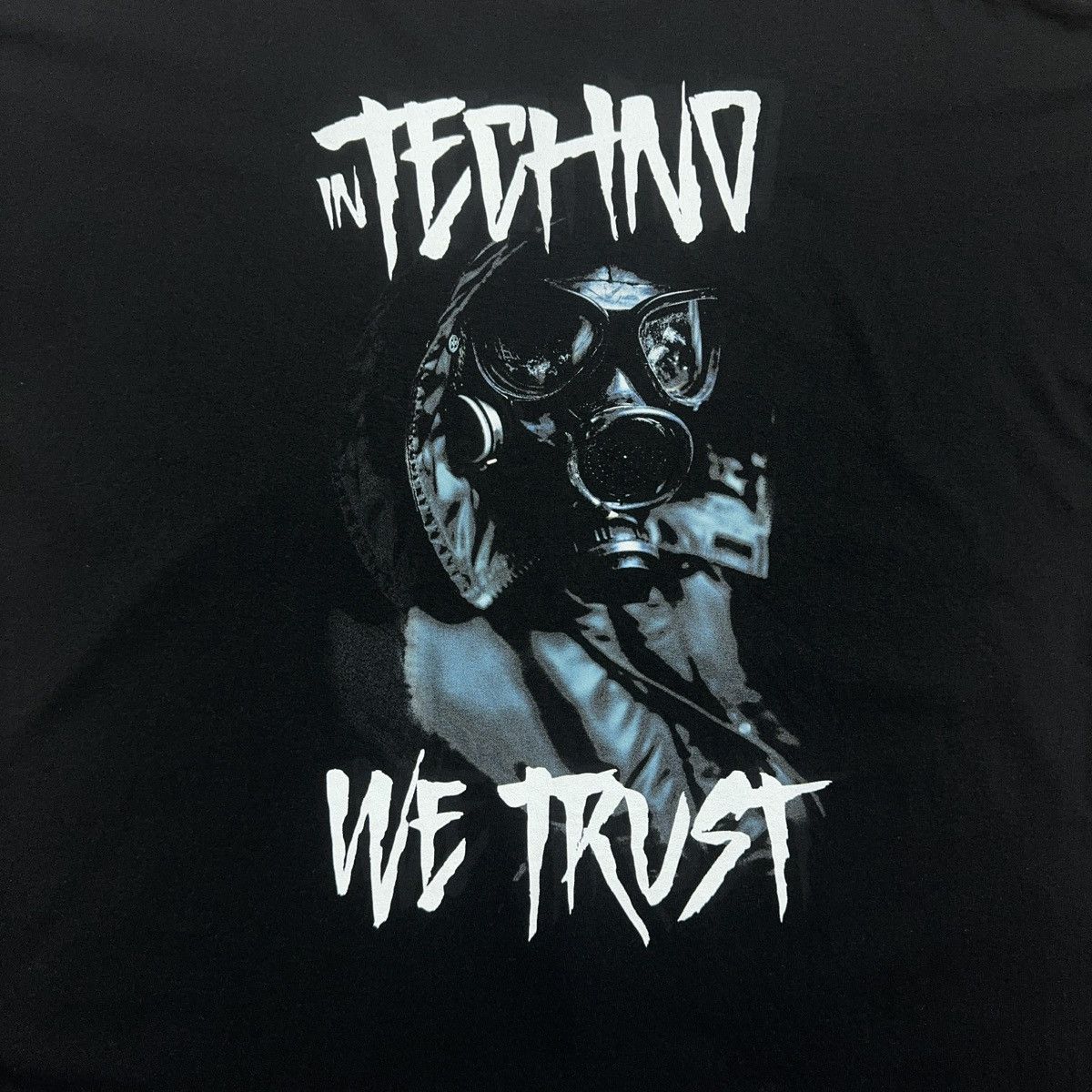 Band Tees Vintage Y2K In Techno We Trust Festival Black T-shirt Size US L / EU 52-54 / 3 - 3 Thumbnail