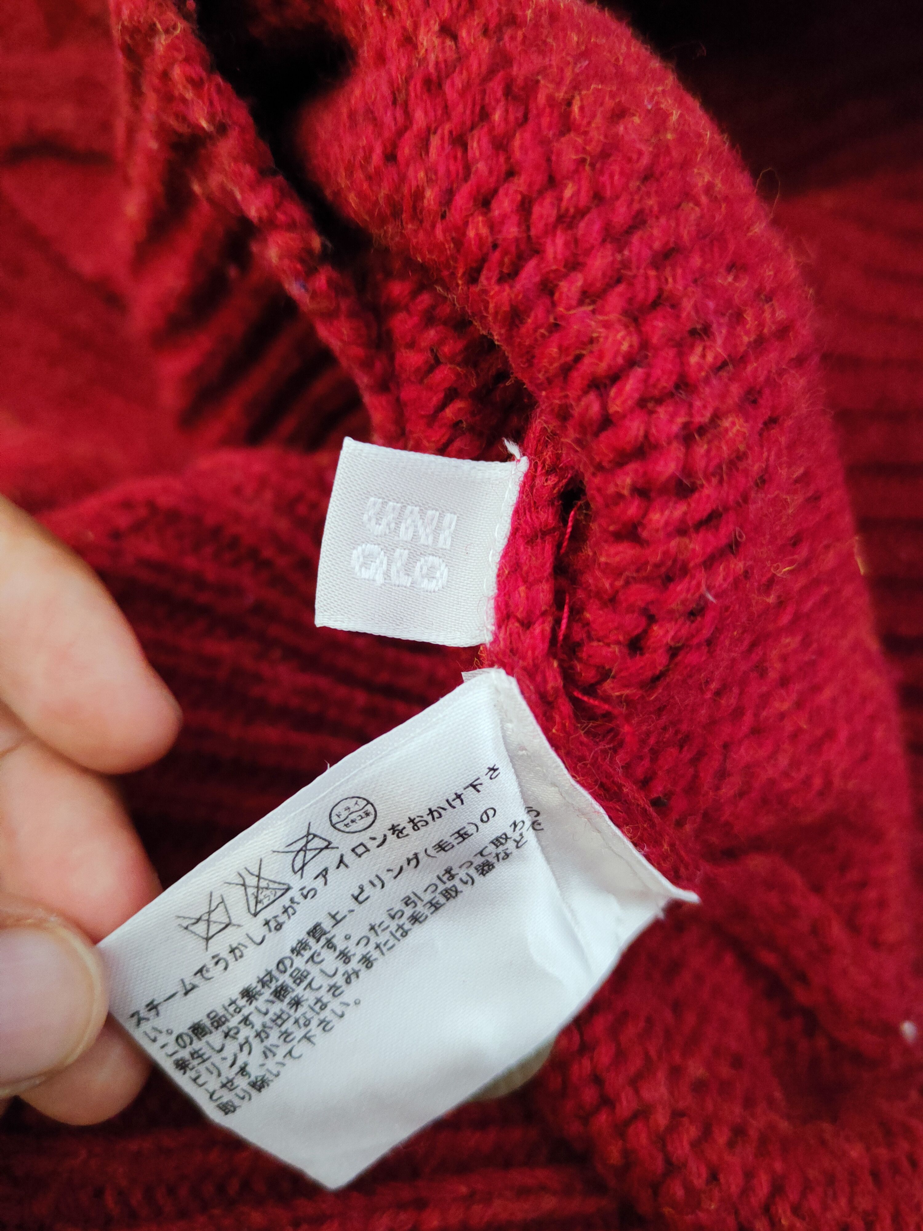 Aran Isles Knitwear × Uniqlo × Vintage Vintage 💥 Uniqlo Maroon Knitwear Sweatshirts Size US L / EU 52-54 / 3 - 10 Thumbnail