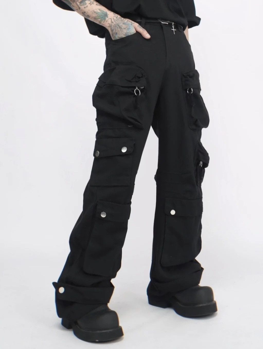 Japanese Brand × Vintage Utility grunge retro multi pocket cargo pants Size US 32 / EU 48 - 4 Thumbnail