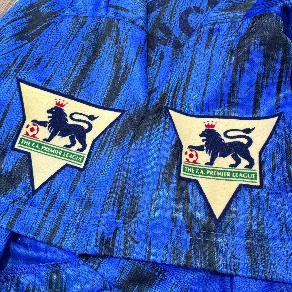 Umbro Manchester United 92/93 away shirt #14 Size US M / EU 48-50 / 2 - 9 Thumbnail
