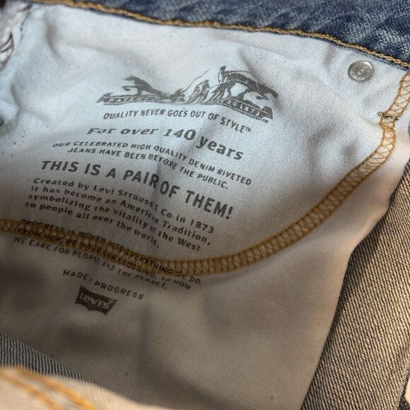 Levi's Levi Strauss & Co 505 Mens Jeans Shorts size 36 Pre-owned Size US 36 / EU 52 - 13 Thumbnail