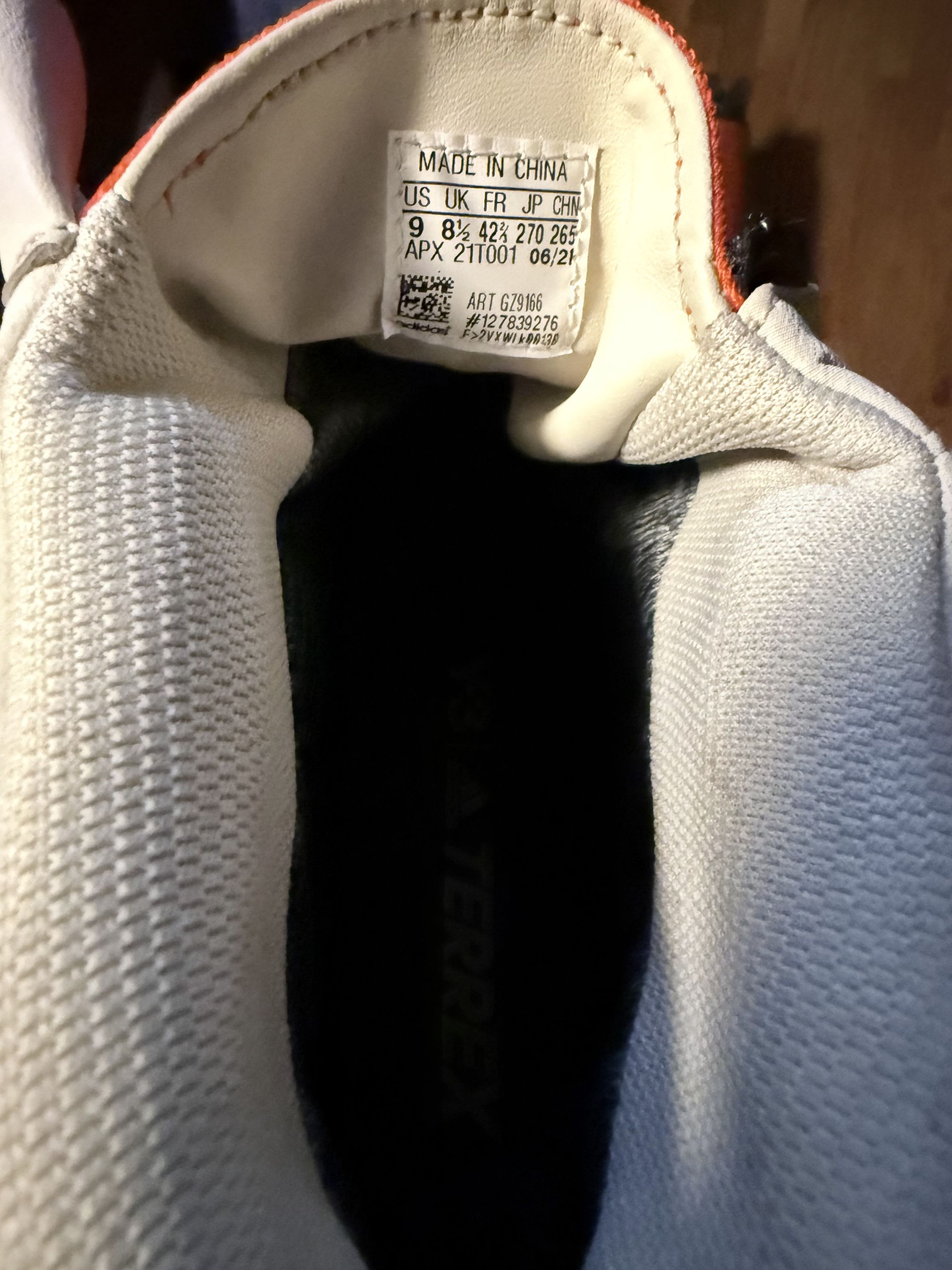 Y-3 × Yohji Yamamoto Y-3 YOHJI YAMAMOTO Terrex Swift Size US 9 / EU 42 - 4 Thumbnail