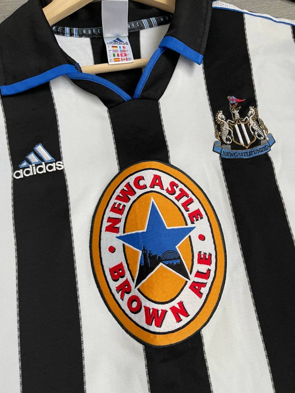 Adidas × Streetwear × Vintage Newcastle United 1999 Home Football Shirt Adidas Size US L / EU 52-54 / 3 - 8 Thumbnail