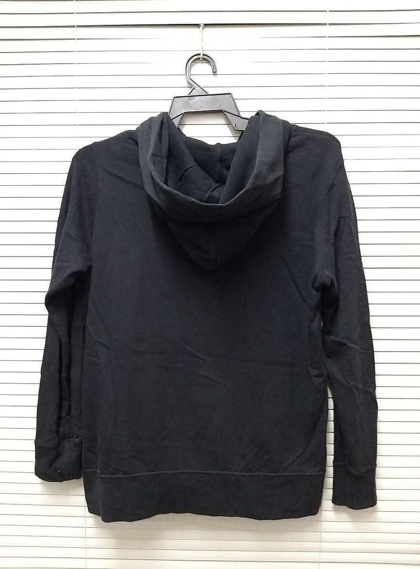 Kaws × Uniqlo KAWS x UNIQLO x SESAME STREET PULLOVER HOODIES. Size US M / EU 48-50 / 2 - 2 Thumbnail