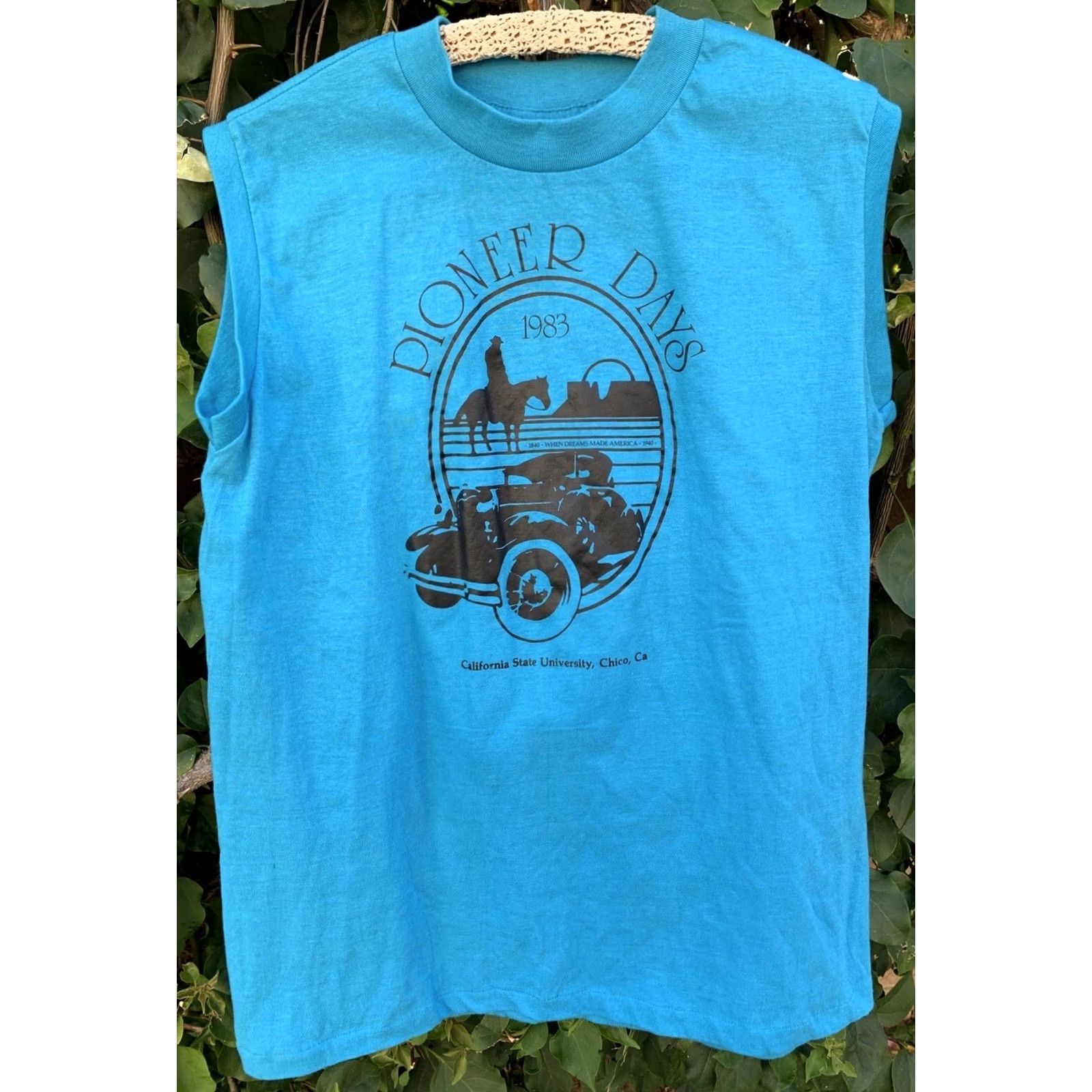 Vintage VINTAGE Sunbelt Sportswear Pioneer Days 1983 Chico State University Muscle Tee Sleeveless T Shirt L Men California University 80s Graphic Print Size US L / EU 52-54 / 3 - 7 Thumbnail