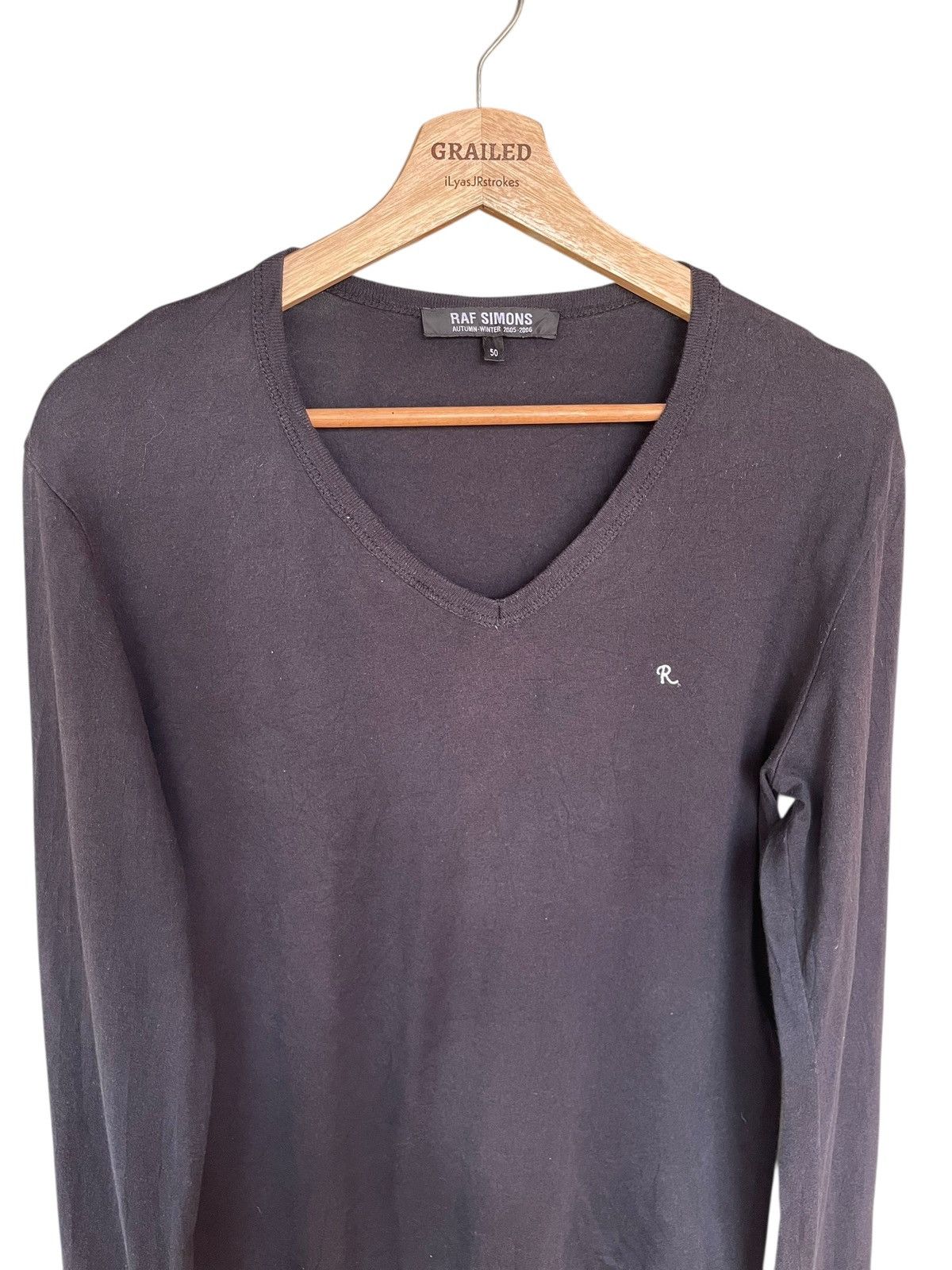 Raf Simons A/W 2005-2006 Raf Simons R Small Logo Long Sleeve Tee Size US S / EU 44-46 / 1 - 7 Thumbnail
