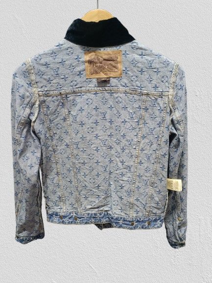Louis Vuitton LOUIS VUITTON Monogram Denim Jacket AW05 Size XS / US 0-2 / IT 36-38 - 4 Thumbnail