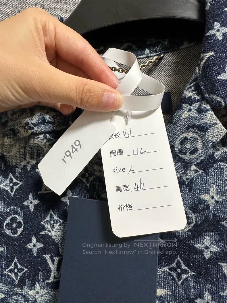 Louis Vuitton Louis Vuitton Full printed casual short sleeve shirt Size US L / EU 52-54 / 3 - 5 Thumbnail