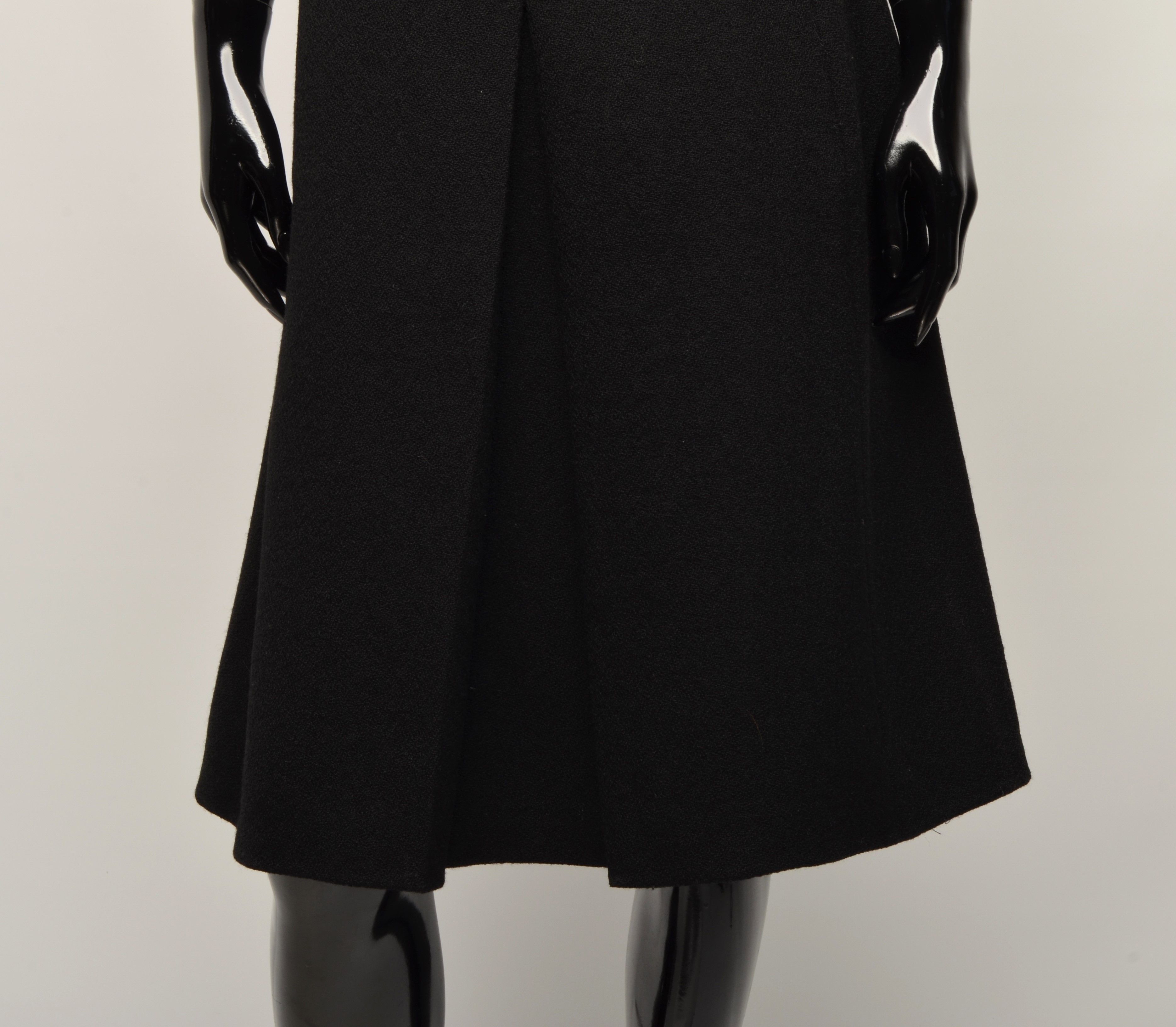 Gucci Vintage Gucci Tom Ford 90's Era Wool Blend Midi Skіrt Size 28" / US 6 / IT 42 - 3 Thumbnail