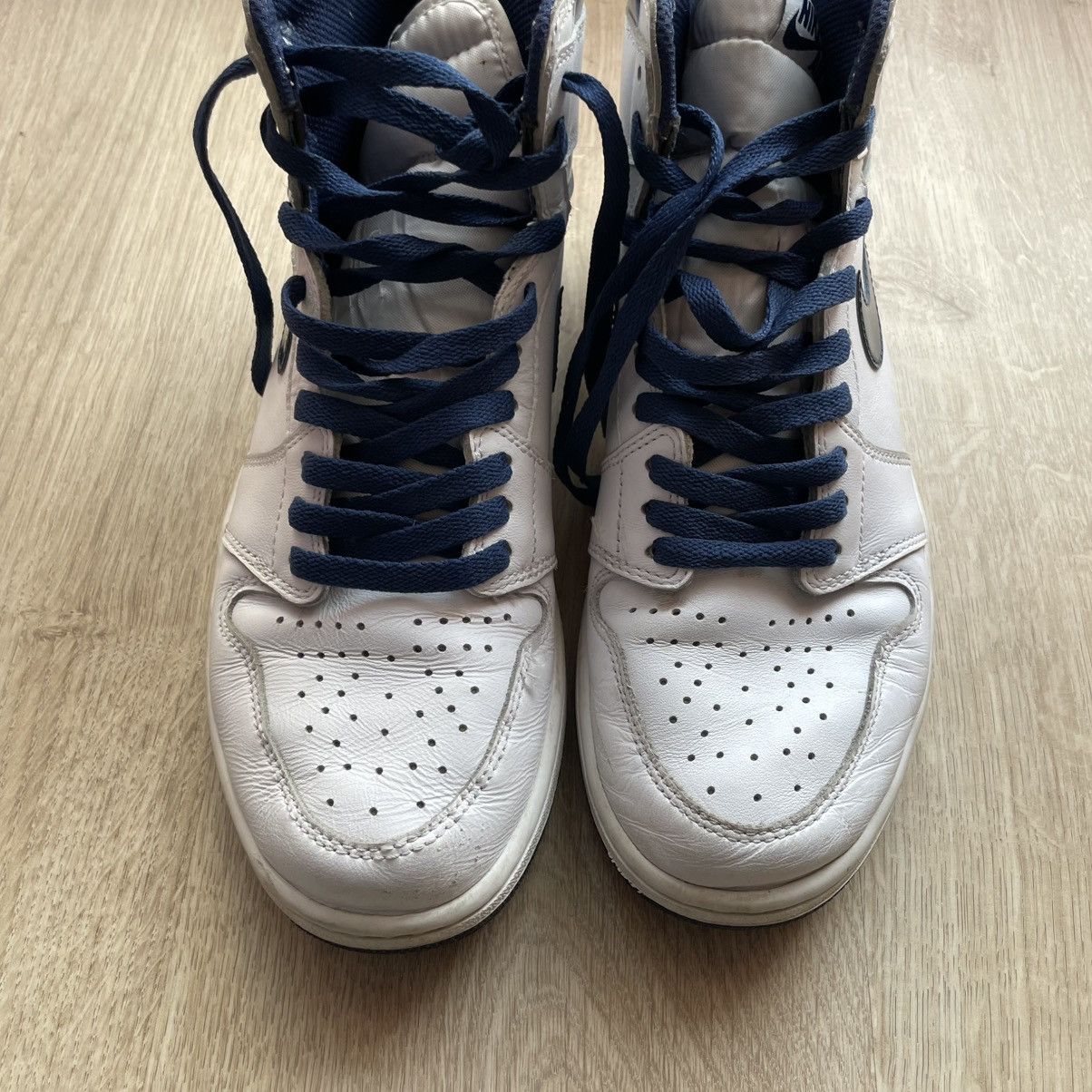 Jordan Brand × Nike Nike Air Jordan 1 Retro High OG Sneakers "Metallic Navy" Size US 9 / EU 42 - 3 Thumbnail