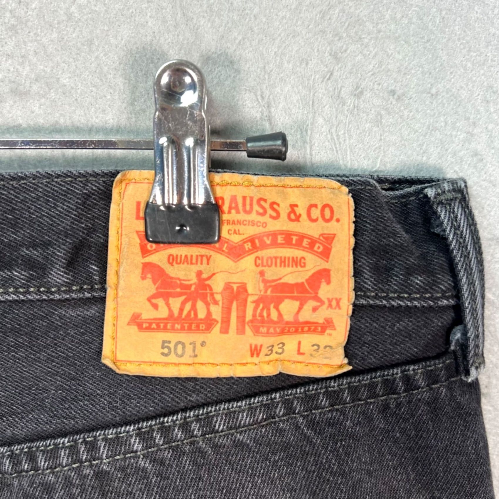 Levi's Levi's 501 Jeans Regular Straight Denim Black 501 Series Mens 33x30 Cotton Button Closure Vintage 0? Size US 33 - 3 Thumbnail
