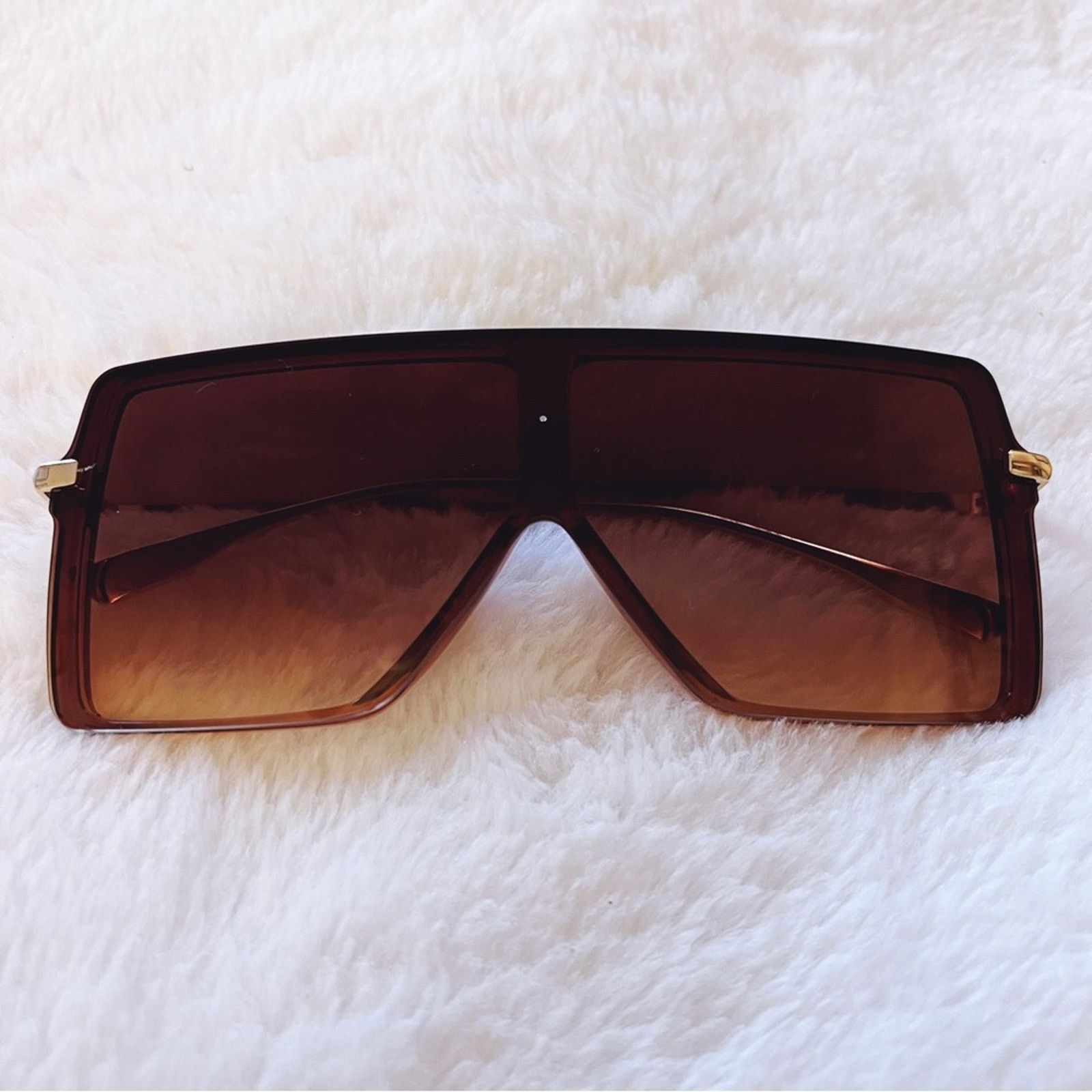 Other Ariel Brown Rectangle Full Frame Sunglasses Size ONE SIZE - 1 Thumbnail