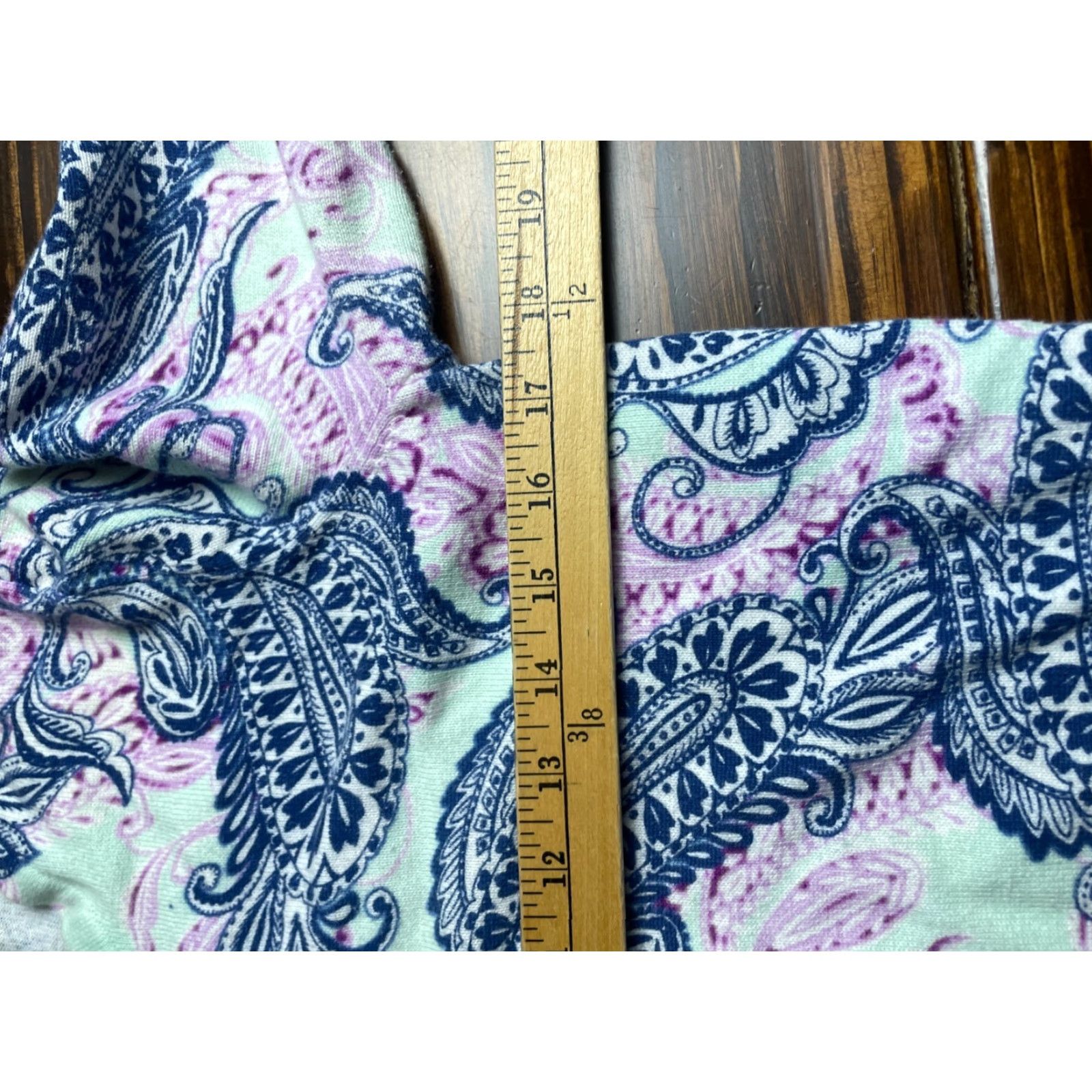 Croft & Barrow Croft&Barrow Sweater Women PS Petite Mint Blue Purple 3/4 Sleeve Paisley Crew Neck Cardigan Fall Winter Spring Casual Womens Size S / US 4 / IT 40 - 7 Thumbnail
