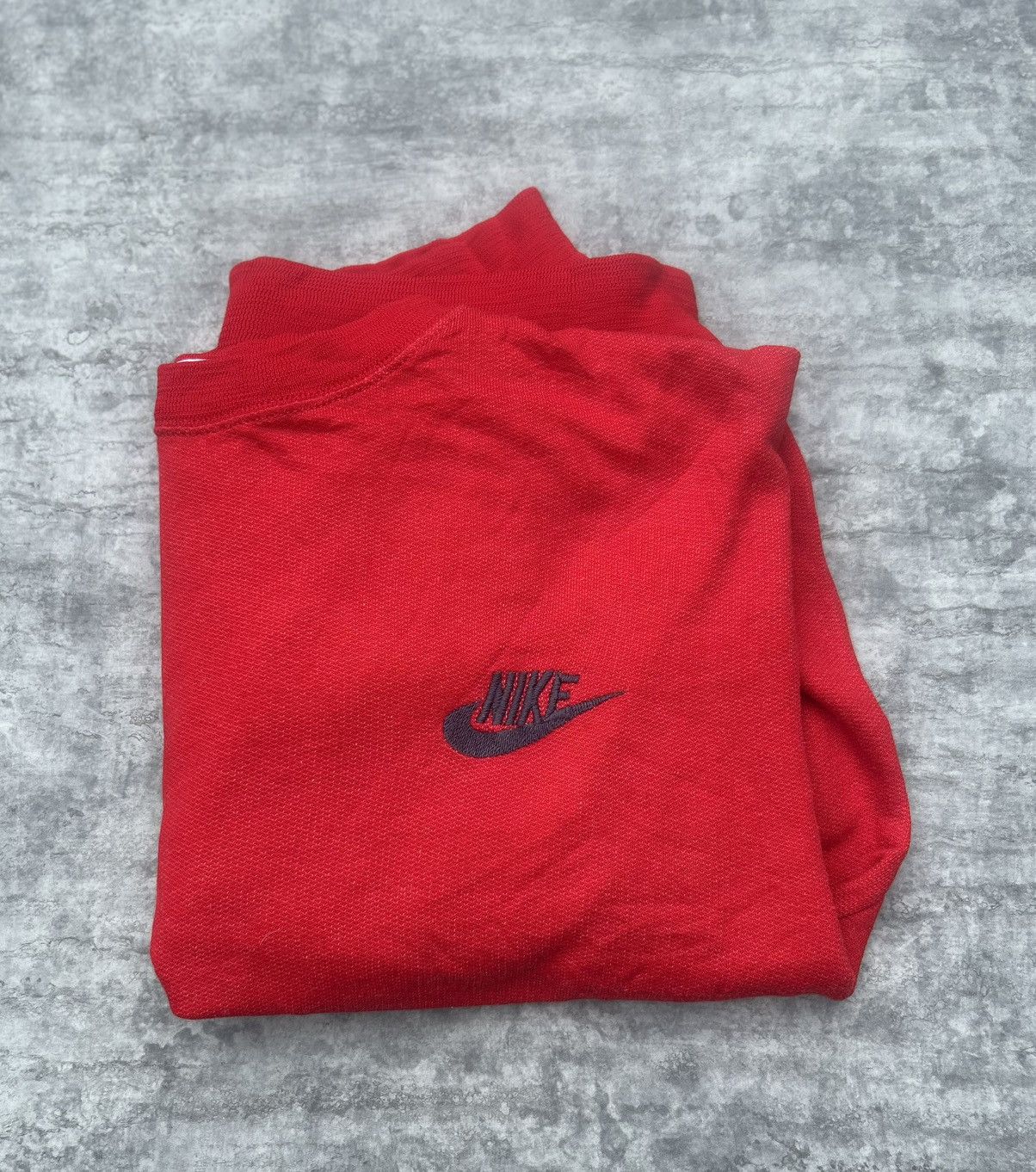 Nike Vintage Nike Embroidered Swoosh Sweatshirt Red - Size M Size US M / EU 48-50 / 2 - 9 Thumbnail