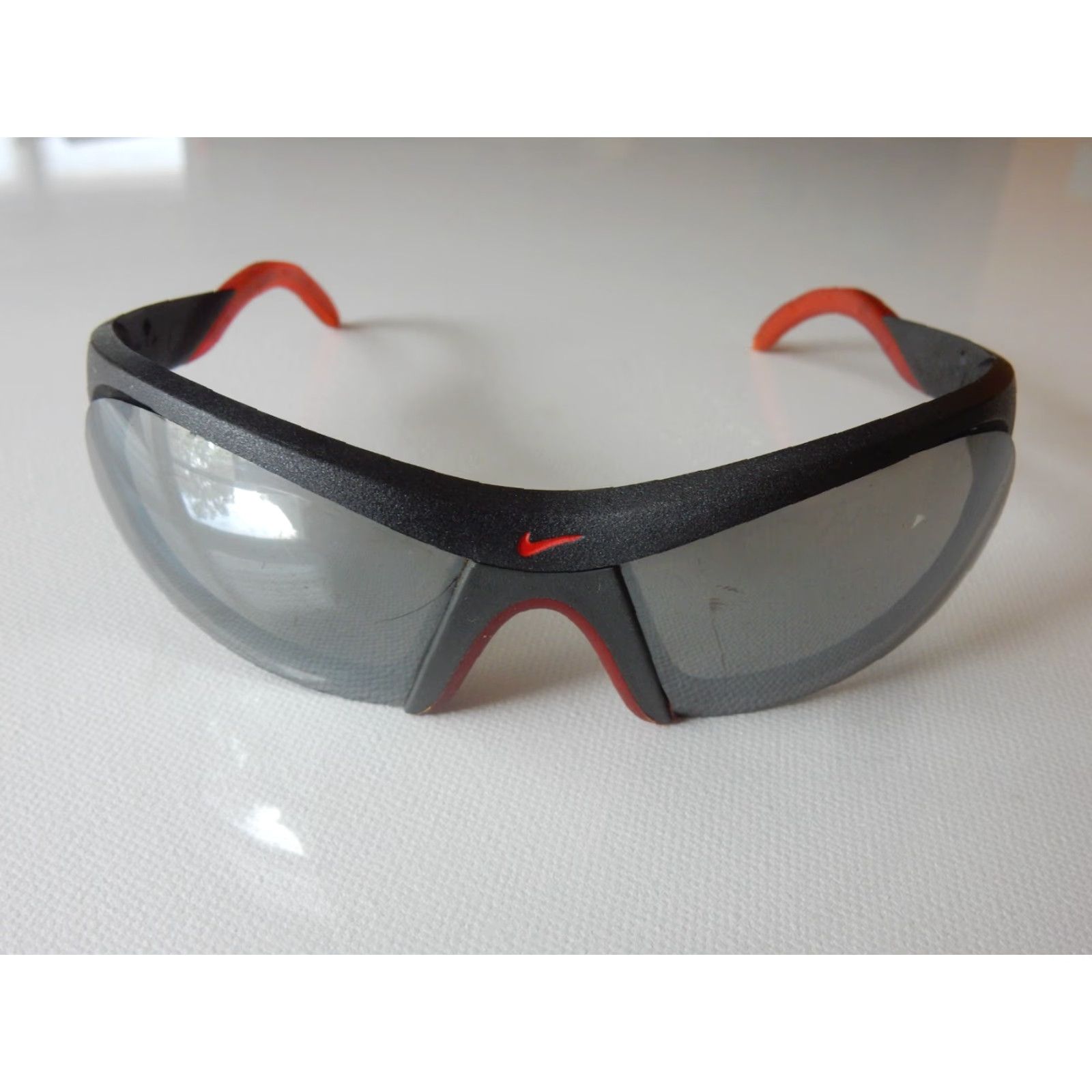 Nike VTG Nike Sunglasses RV12 Size ONE SIZE - 2 Thumbnail
