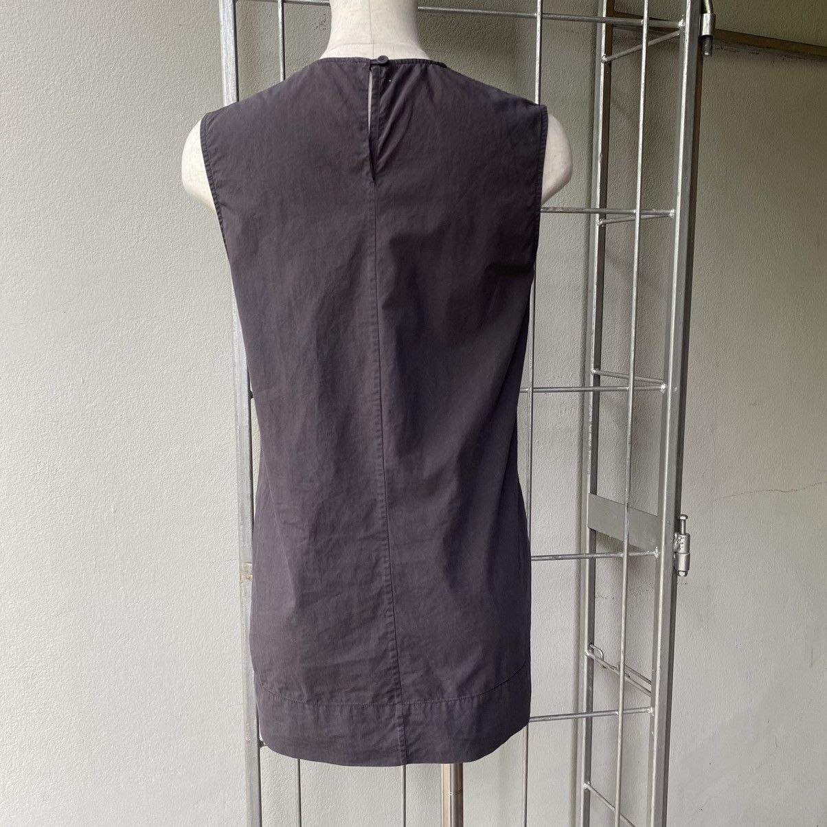 Acne Studios Acne Studios Brown Sleeveless Round Neck Top with Folded Hem Size XXS / US 00 / IT 34 - 21 Thumbnail