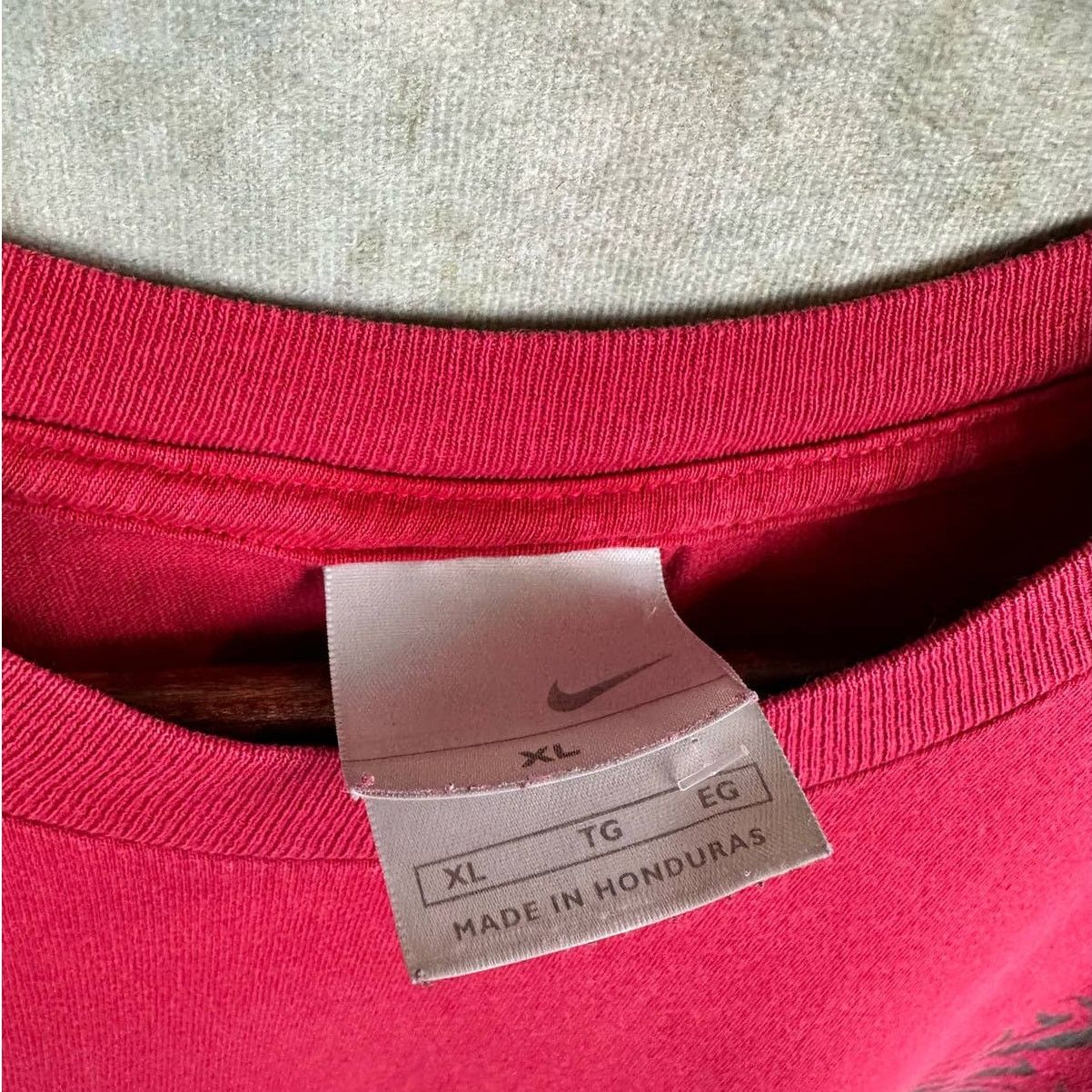 Nike × Vintage Vintage Nike Spell Out T Shirt Sz XL Y2K Red Script Logo Size US XL / EU 56 / 4 - 6 Thumbnail