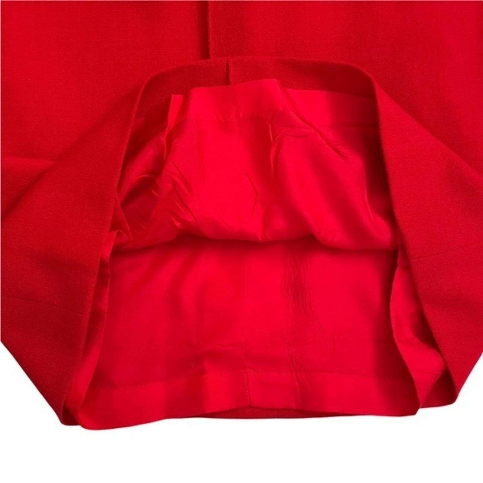Vintage Pauline Trigère Couture Red High-Necked Dolman Sleeve Dress Size M / US 6-8 / IT 42-44 - 9 Thumbnail