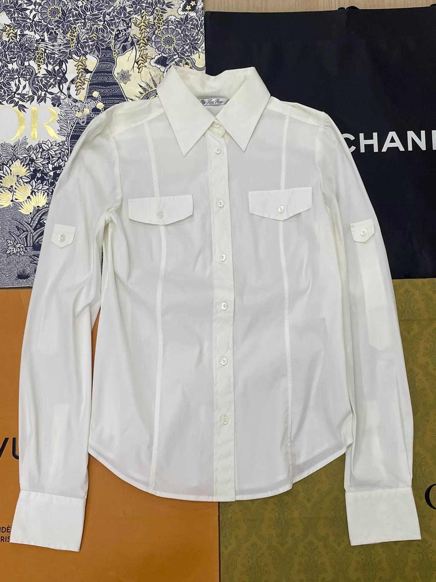 Loro Piana Loro Piana White Slim Fit Collared Shirt Size 40 Size S / US 4 / IT 40 - 1 Thumbnail