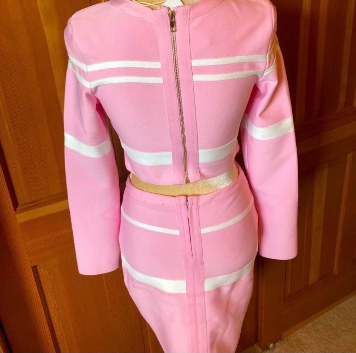 Designer × Other NWT, Lavishly Paris Women’s Pretty Pink Skirt Suit Set Size M / US 6-8 / IT 42-44 - 9 Thumbnail