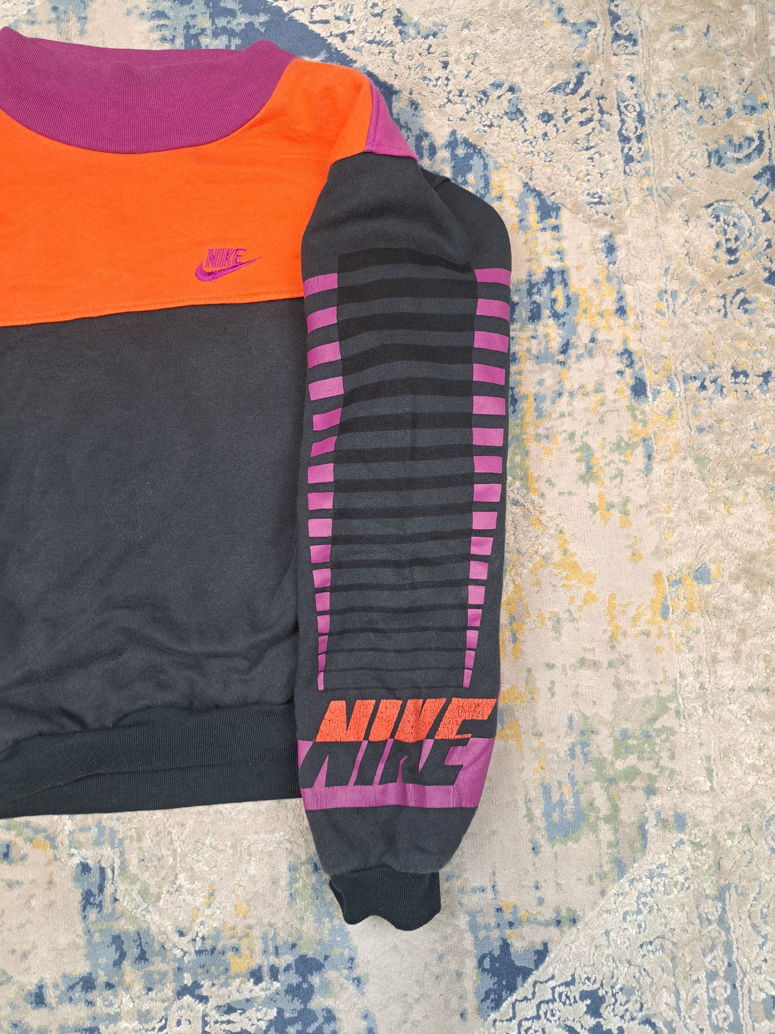 Nike Vintage 80s Nike Colour Block Boxy Sweatshirt Mini Swoosh Size US M / EU 48-50 / 2 - 5 Thumbnail
