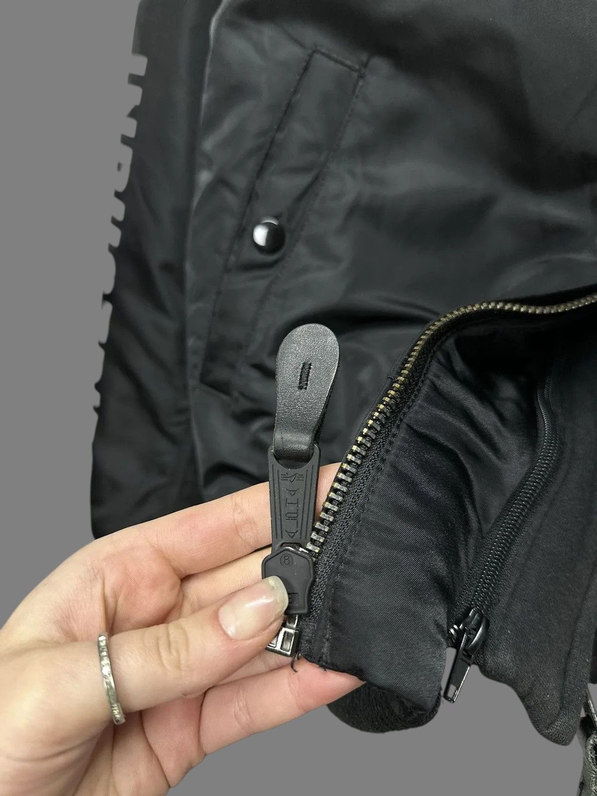 Vintage Alpha Industries Black Bomber Jacket Military Flight Style Size US L / EU 52-54 / 3 - 10 Thumbnail