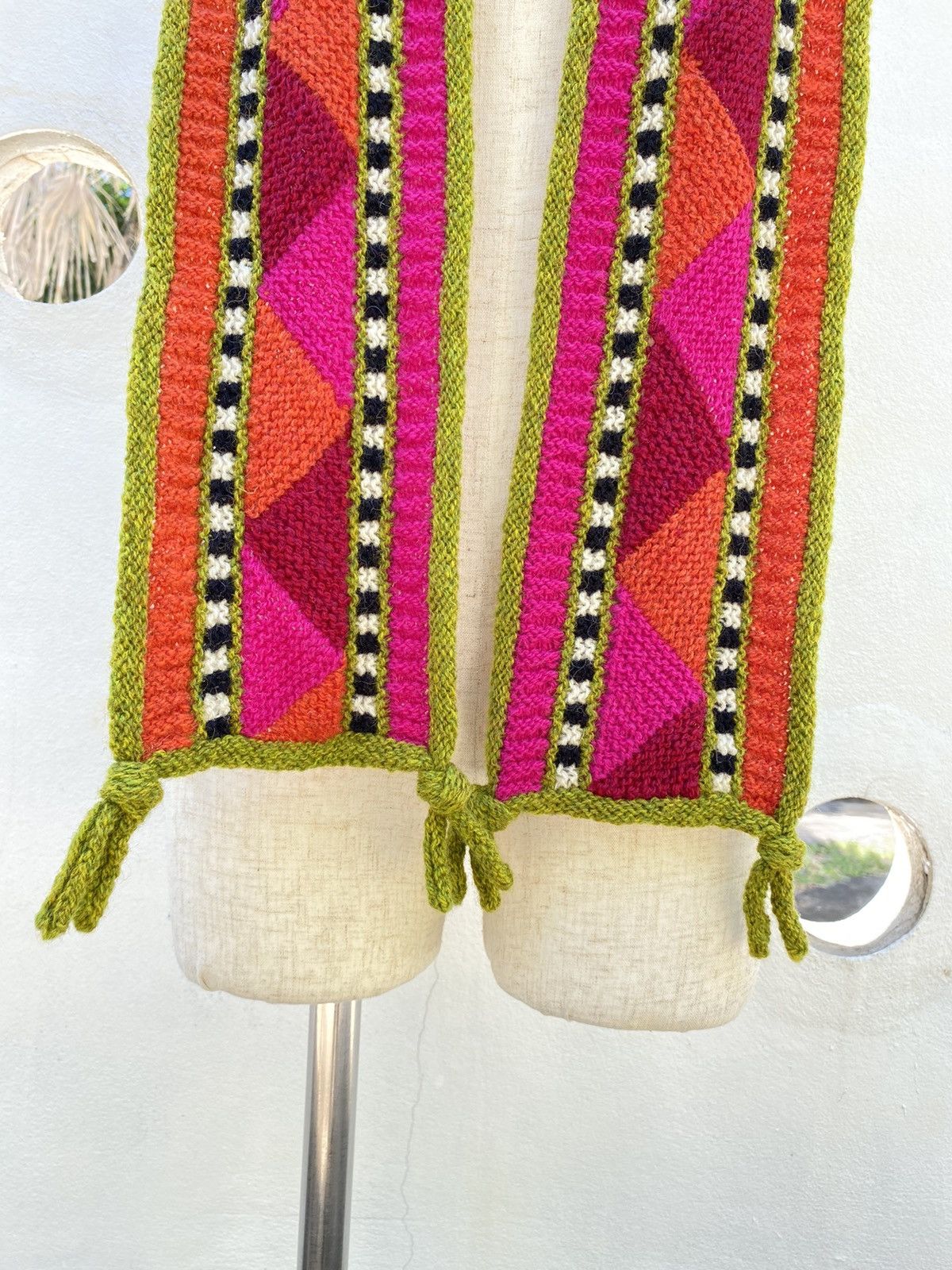 Designer Colorful Knit Fashion Scarf Size ONE SIZE - 4 Thumbnail