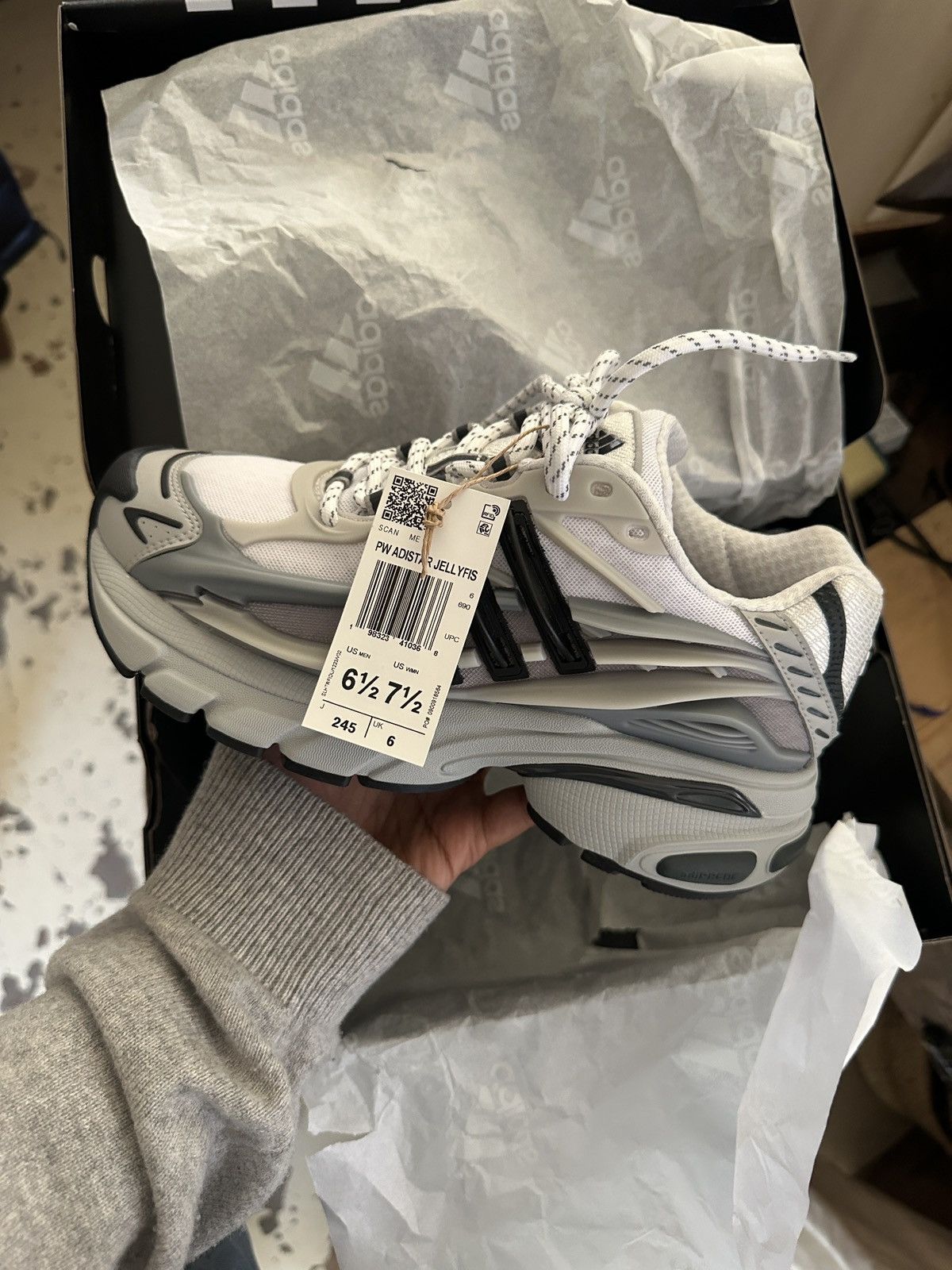 PW Adistar Jellyfish