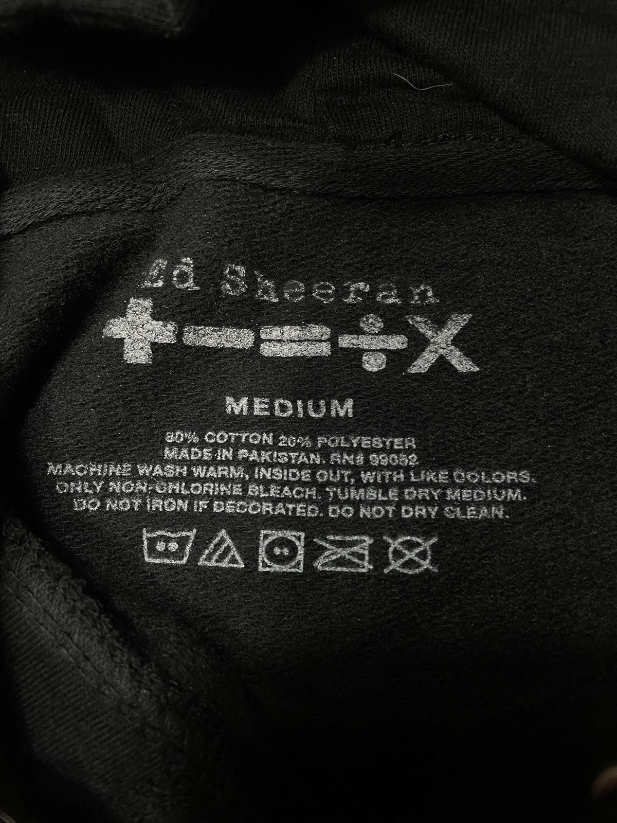 Vintage 🔥RARE🔥Ed Sheeran Hoodie Tour Spellout Hype Rare Size US L / EU 52-54 / 3 - 4 Thumbnail