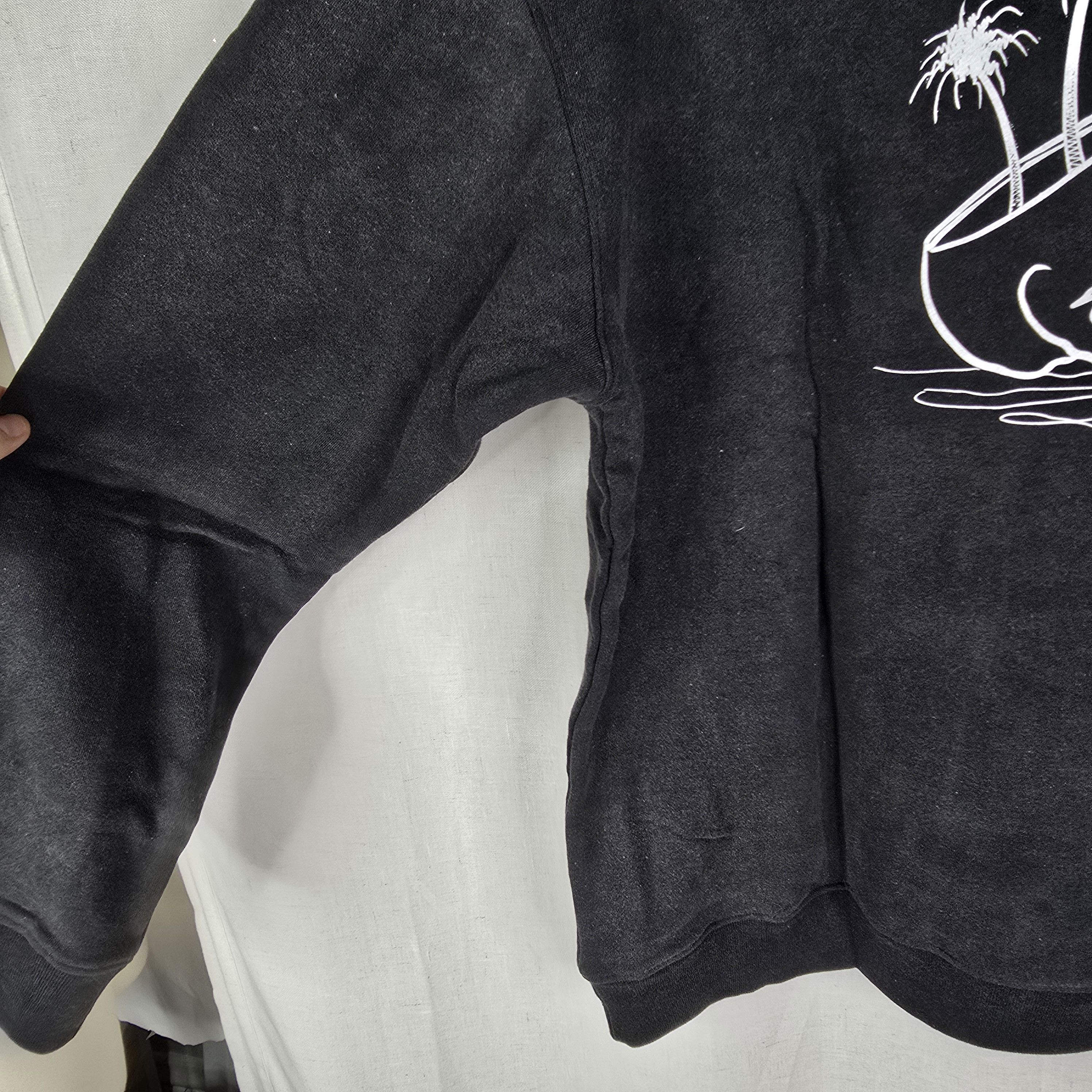 HIDEAWAYS Hideaway × Suite X Dr Woo Mens XL Island Skull hoodie Size US XL / EU 56 / 4 - 7 Thumbnail