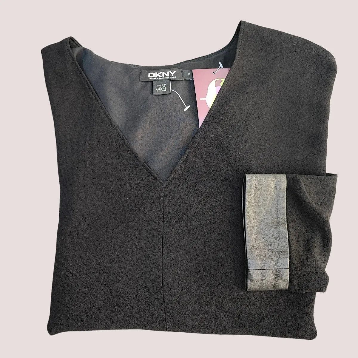 DKNY DKNY Minimalist leather-Cuff Dress –FASHIONELLA Size S / US 4 / IT 40 - 5 Thumbnail
