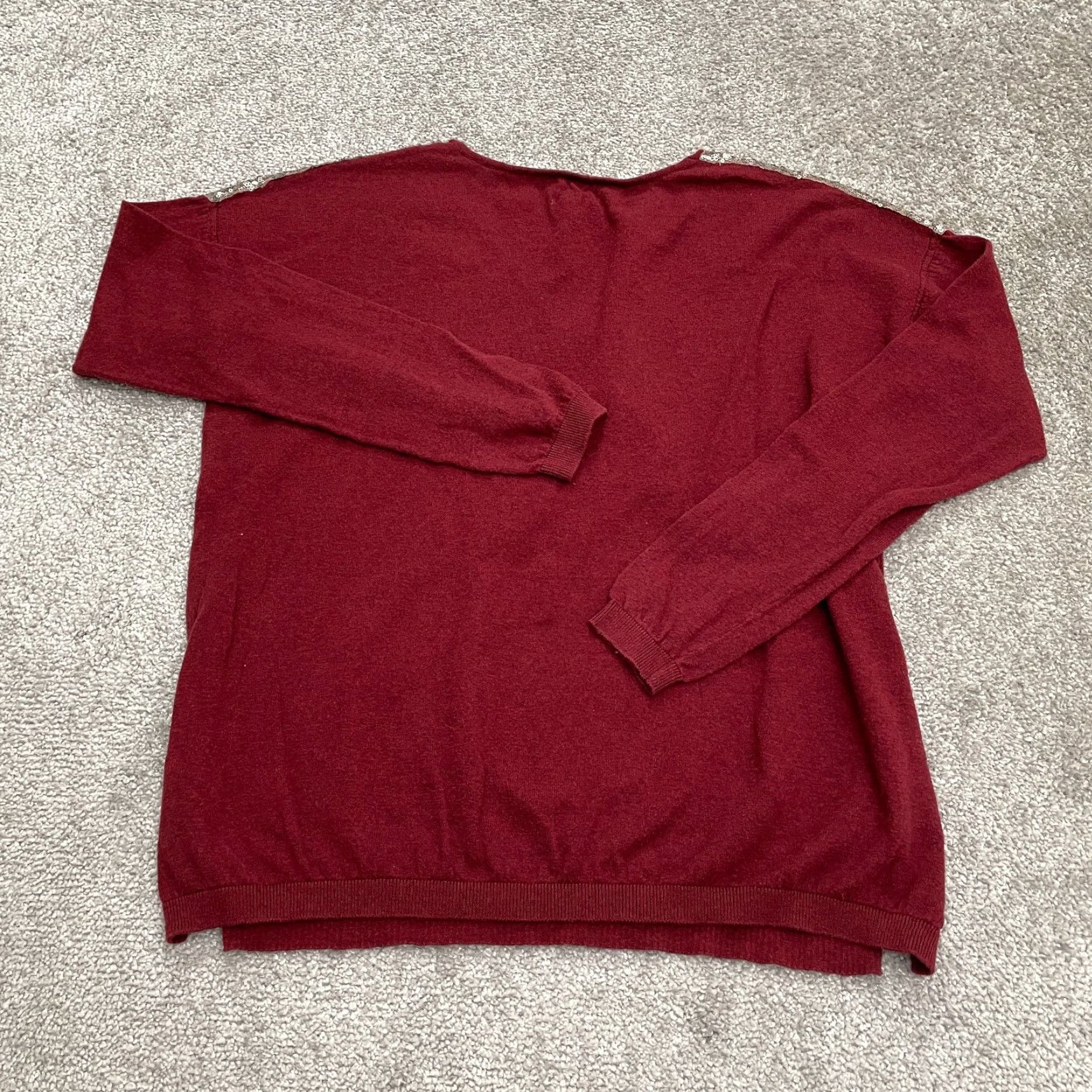 Vintage Yerse Women's Sweater Small Red Sequin V-Neck Casual Pullover Cotton Lightweight Regular Fit Size S / US 4 / IT 40 - 2 Thumbnail