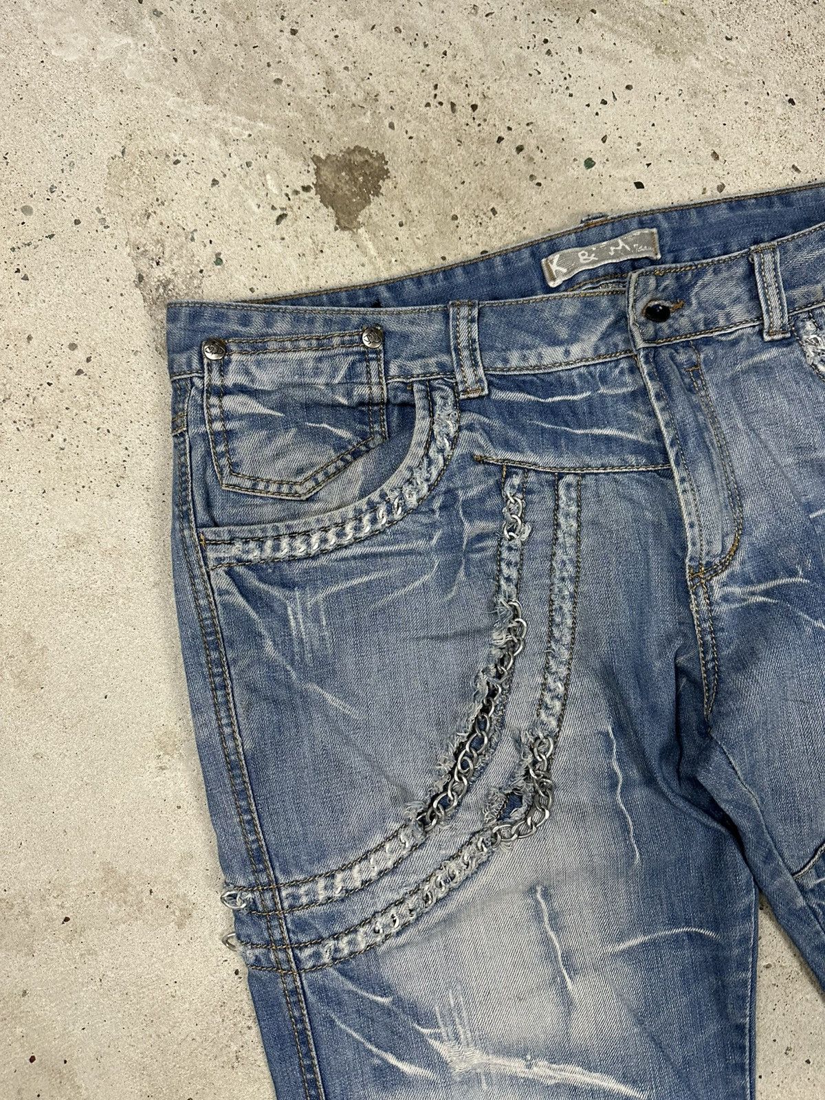 If Six Was Nine × Japanese Brand × Le Grande Bleu (L.G.B.) Vintage Y2K Blue Washed Distressed Chain Denim Pants Size US 38 / EU 54 - 7 Thumbnail