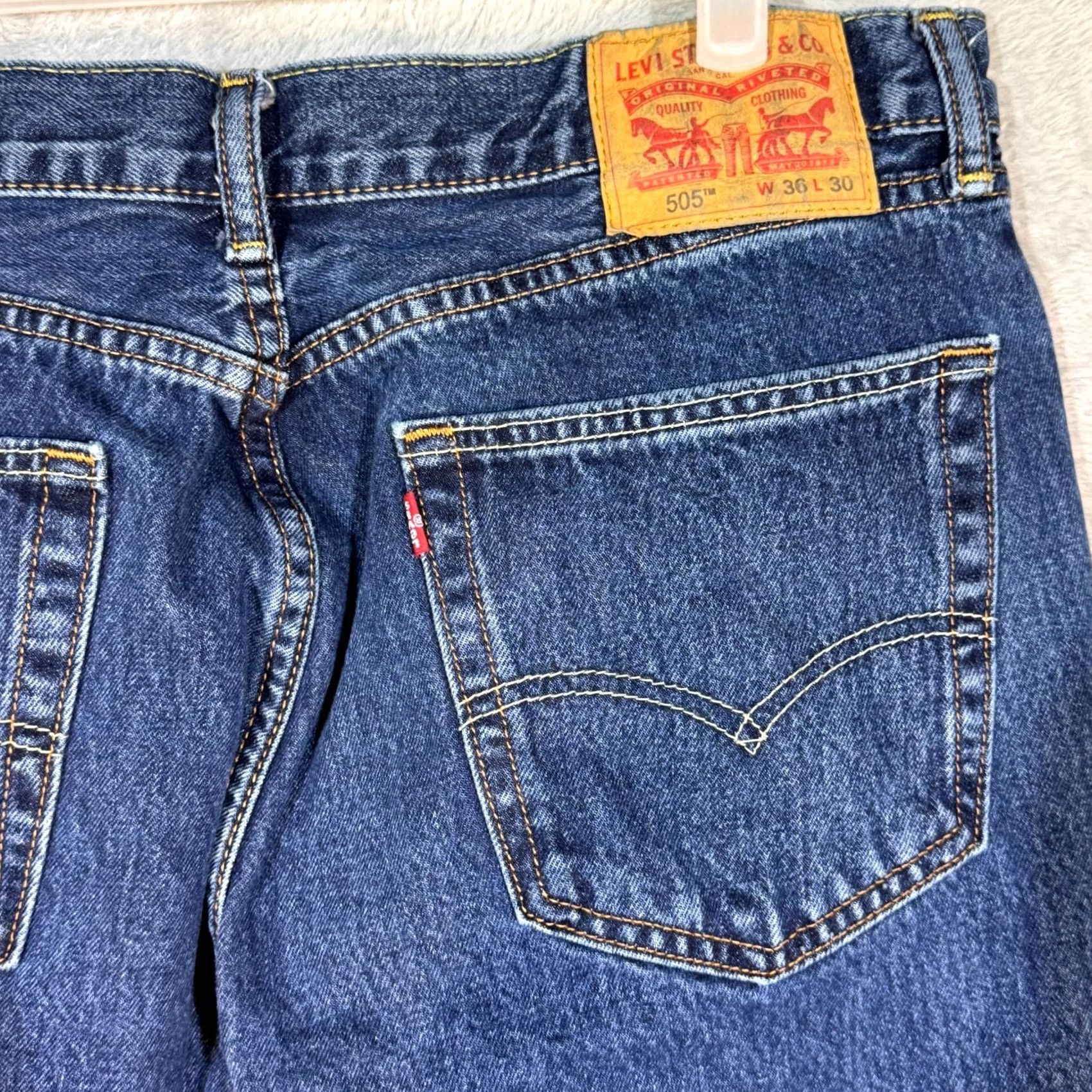Levi's Levi’s 505 Jeans Men’s 36 x 30 Blue Denim Straight Mid-Rise Stretch, Button Fly, 5-Pocket Design, Regular Fit, Cotton Spandex Size US 36 / EU 52 - 7 Thumbnail