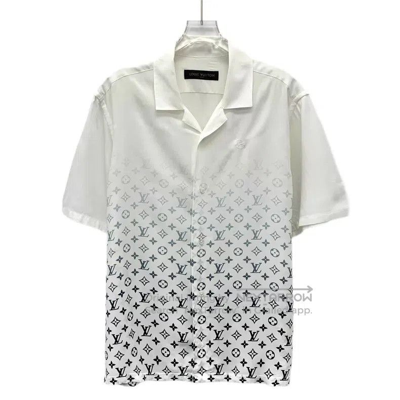 Louis Vuitton Louis Vuitton White logo presbyopic gradient full print la Size US L / EU 52-54 / 3 - 1 Thumbnail